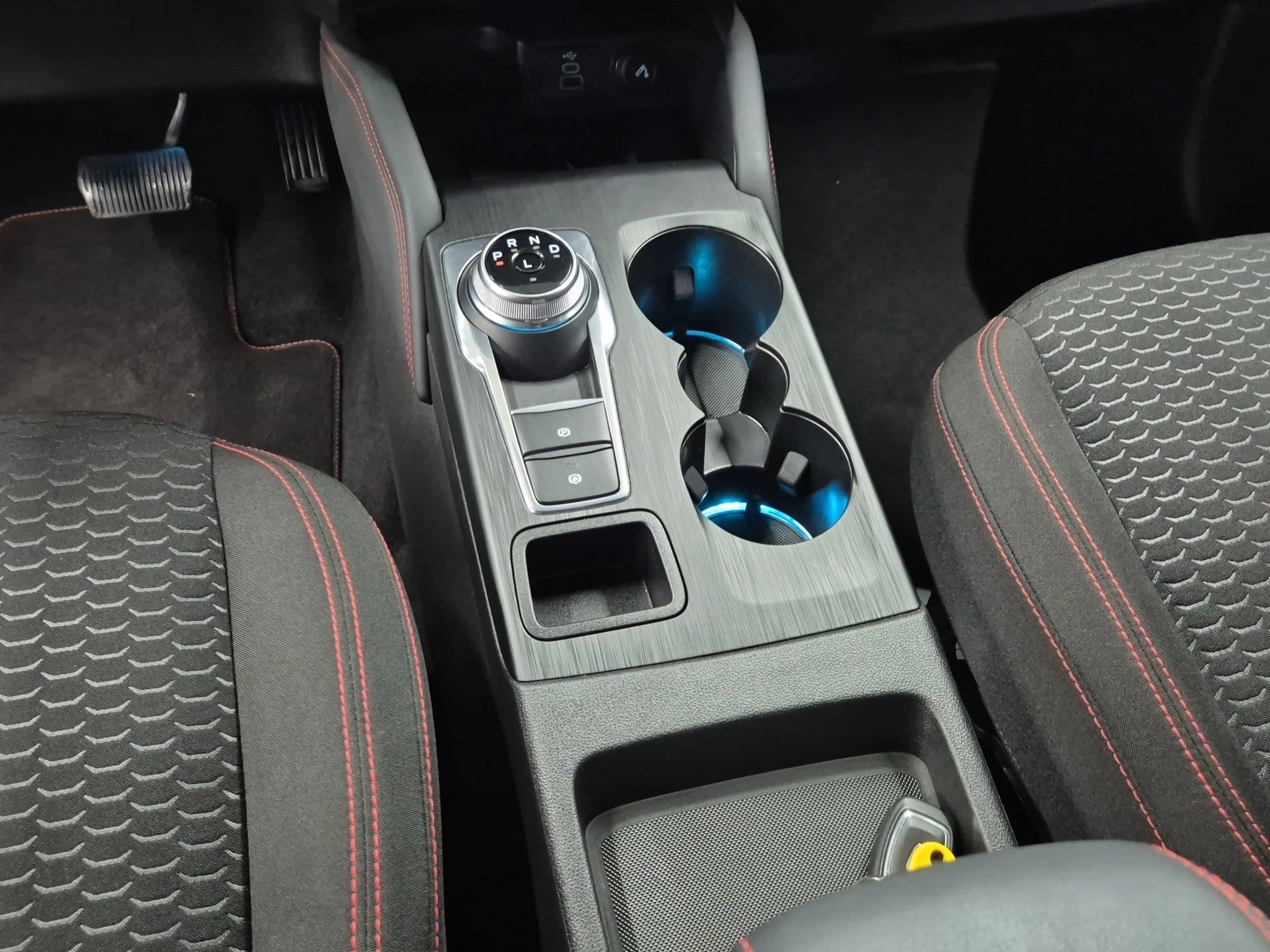 Ford Kuga ST-Line Aut.*KAM*LED-MATRIX*NAVI*GRA*WINTER-PKT.