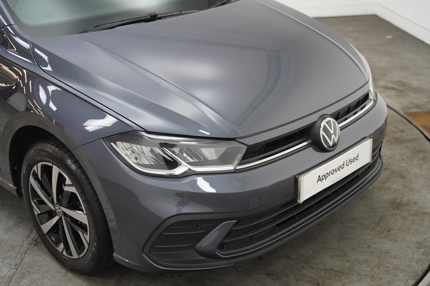 Volkswagen-Polo-image-25