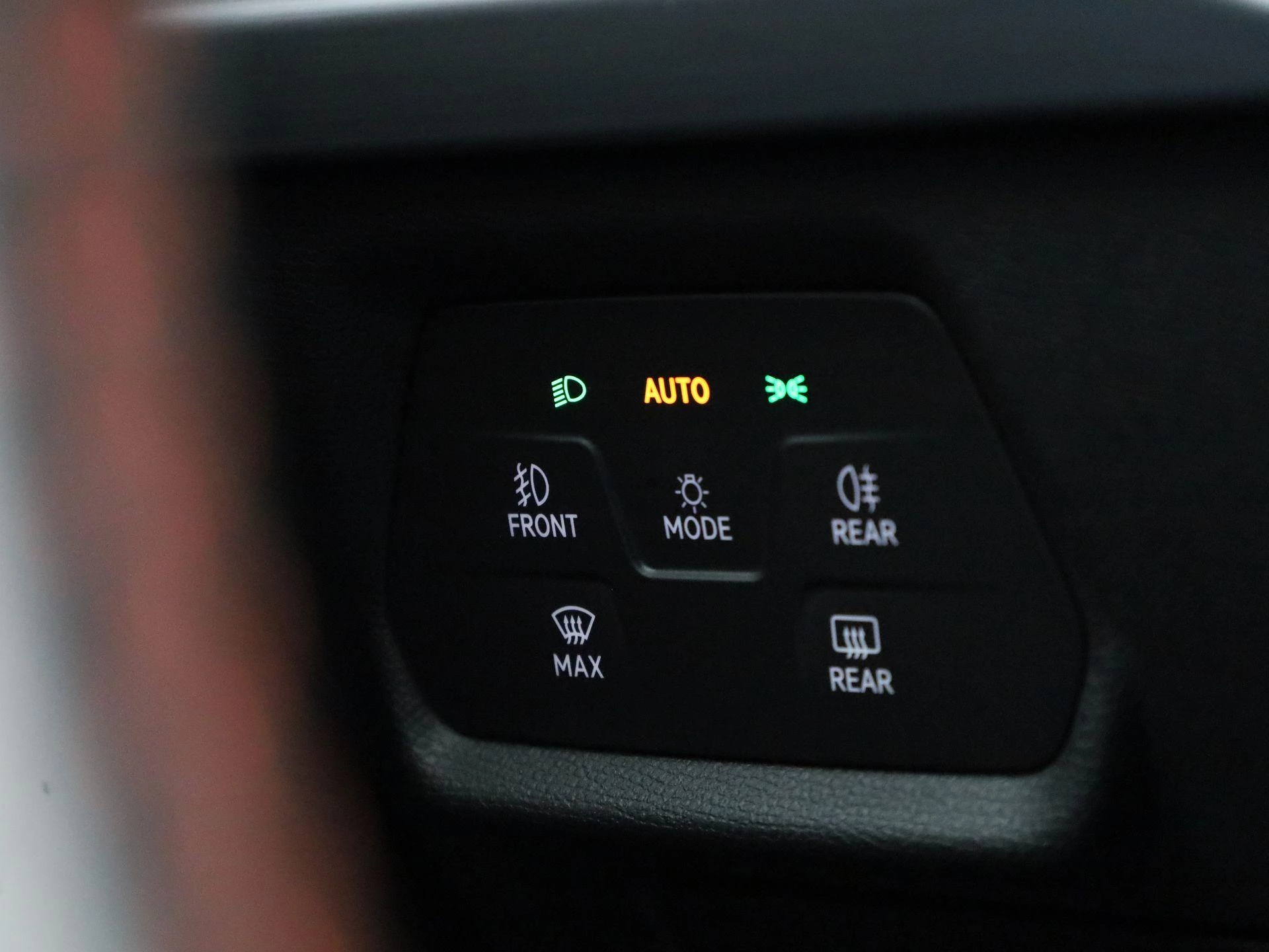 SEAT-Leon-image-28