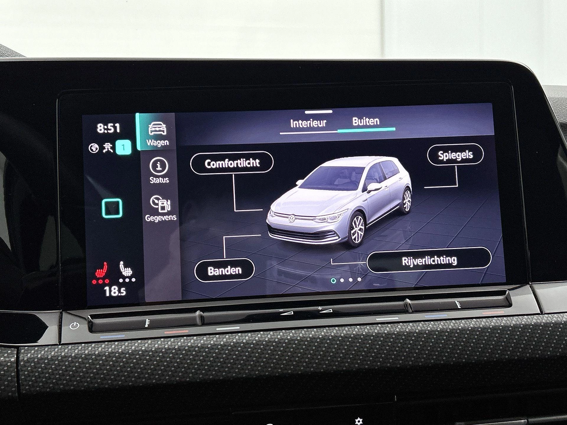 Volkswagen-Golf-image-9