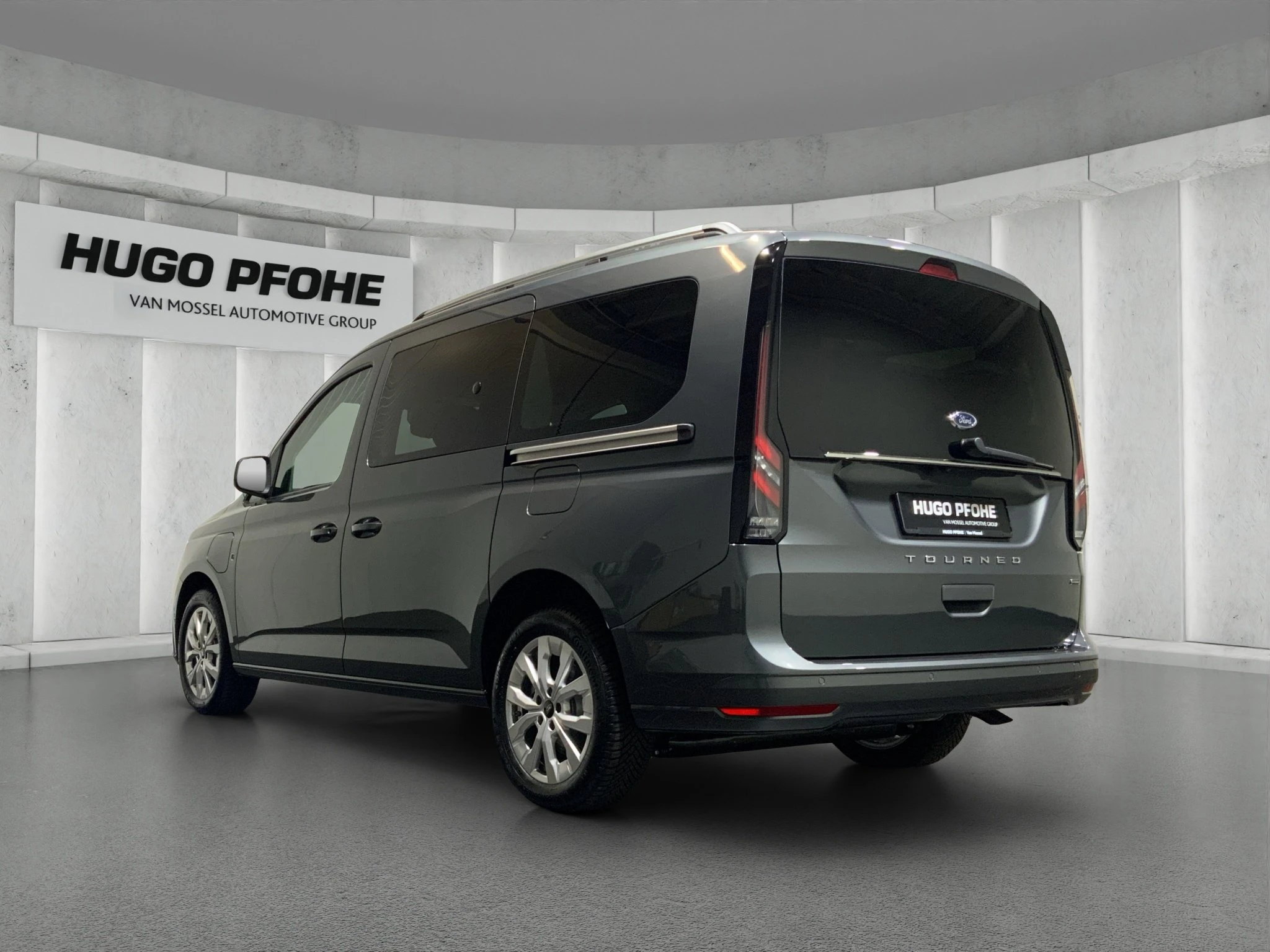 Ford-Tourneo Connect-image-2