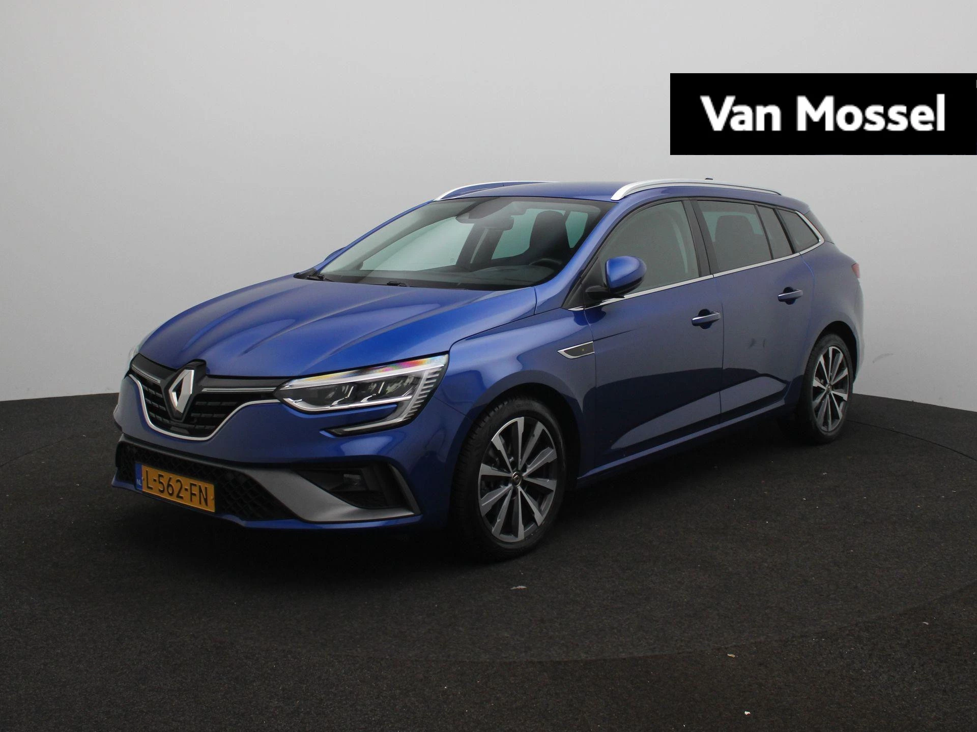 Renault-Mégane Estate-image-0