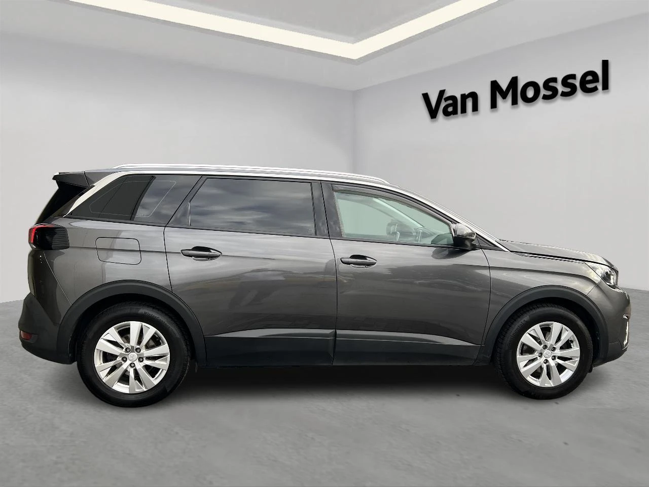Peugeot-5008-image-4