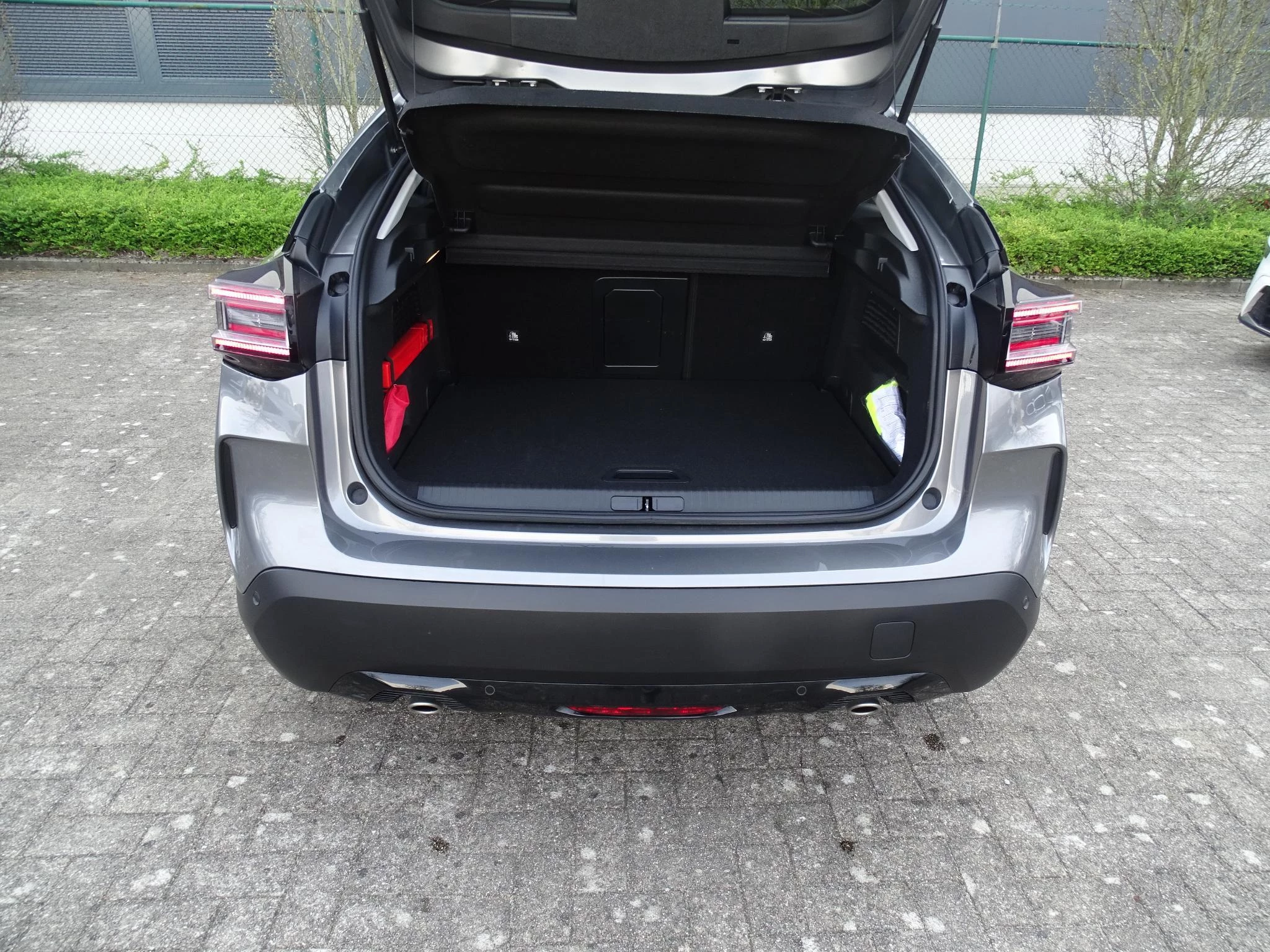 Citroën C4 1.2 Hybride 136 ë-DCS6 MAX