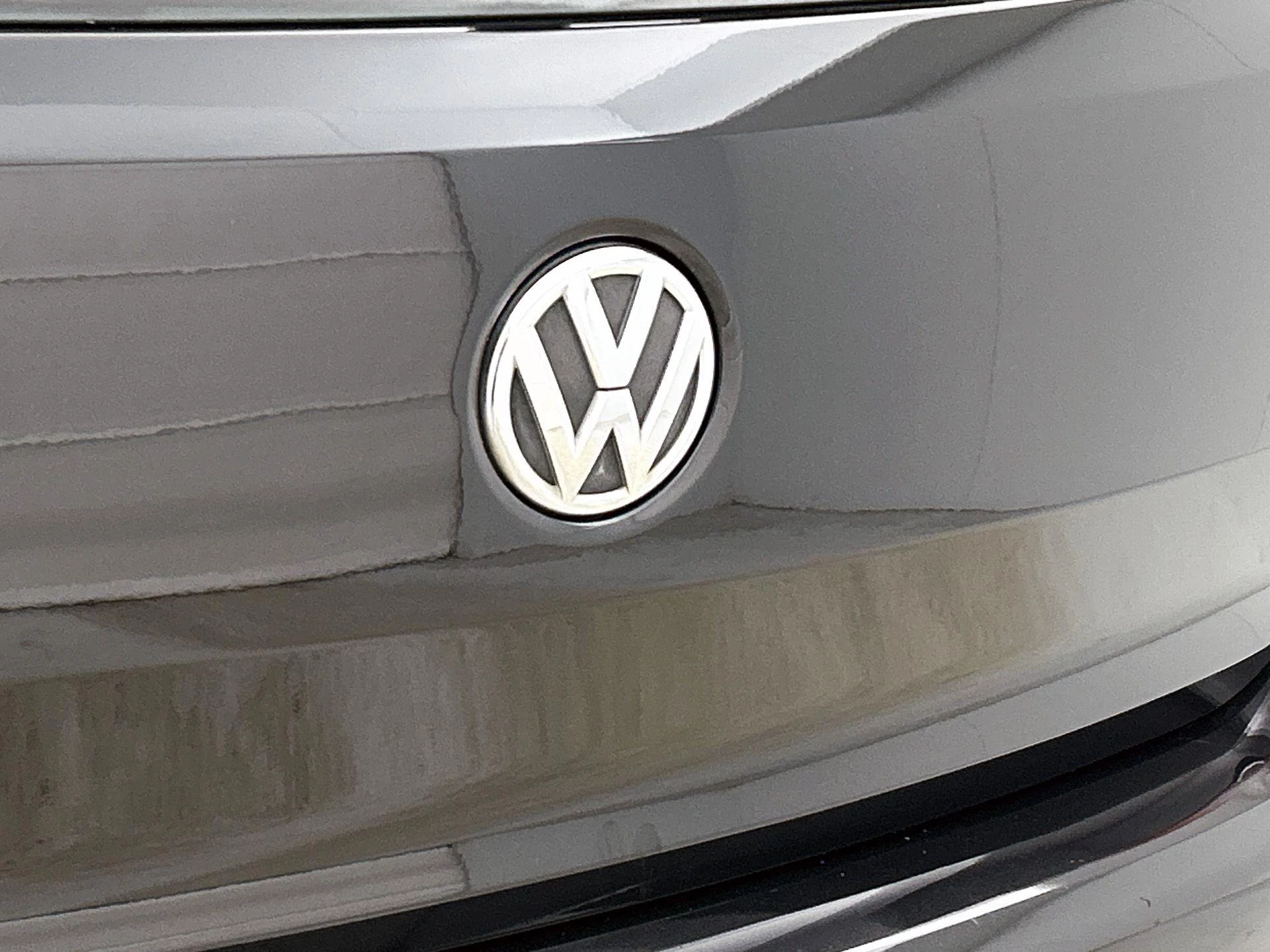 Volkswagen-Polo-image-15
