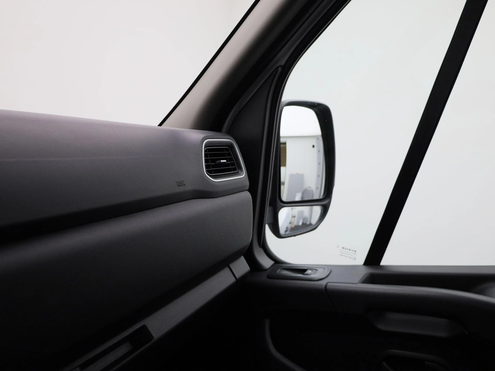 Renault-Master-image-18