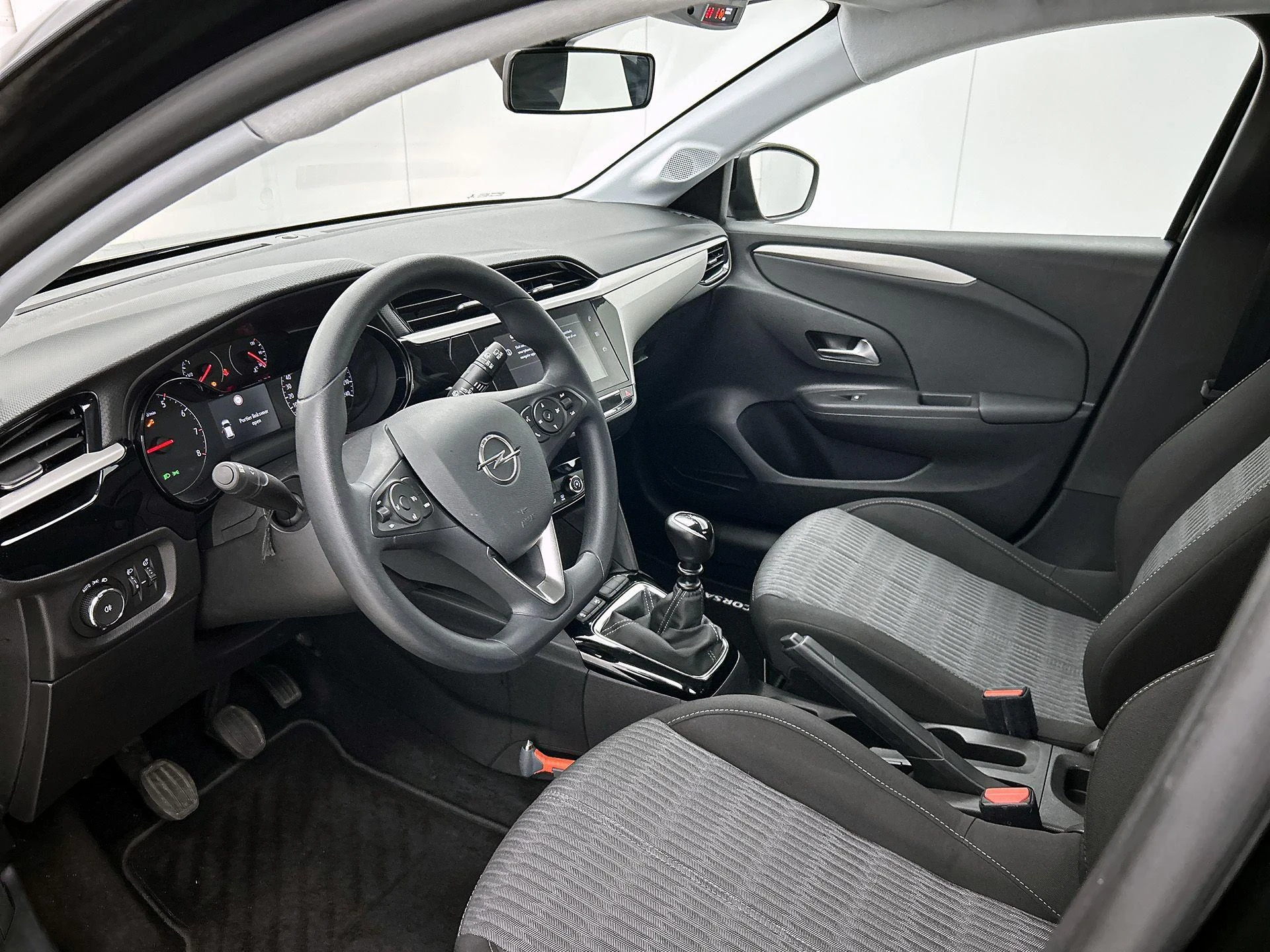 Opel-Corsa-image-11