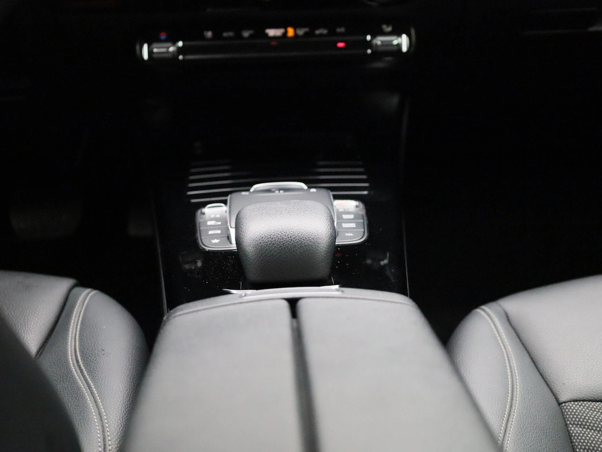 Mercedes-Benz-A-Klasse-image-9