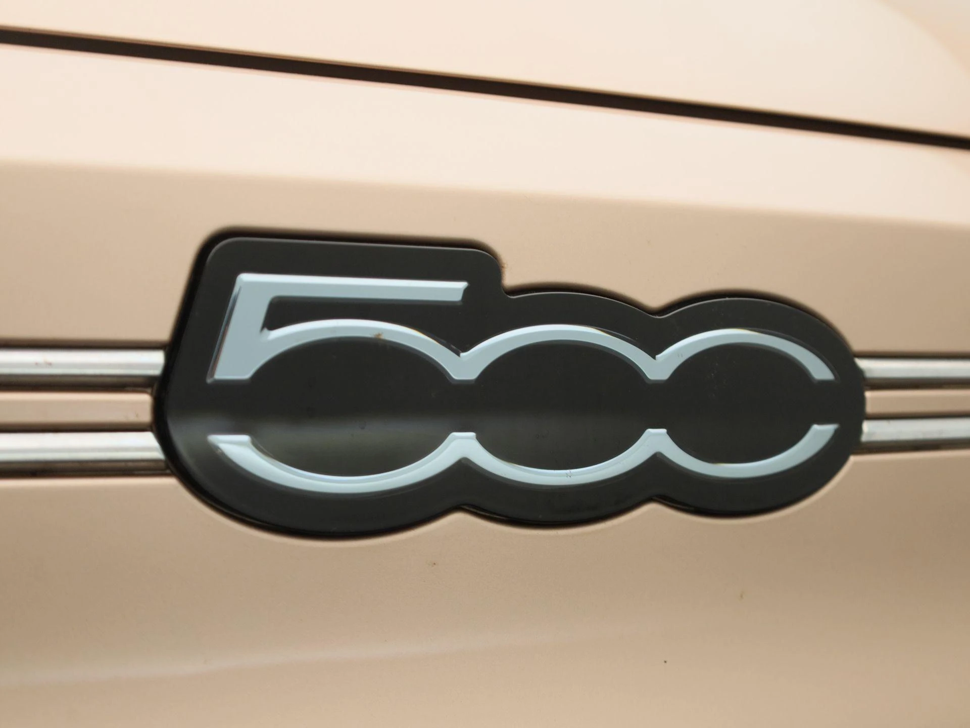 Fiat-500e-image-36