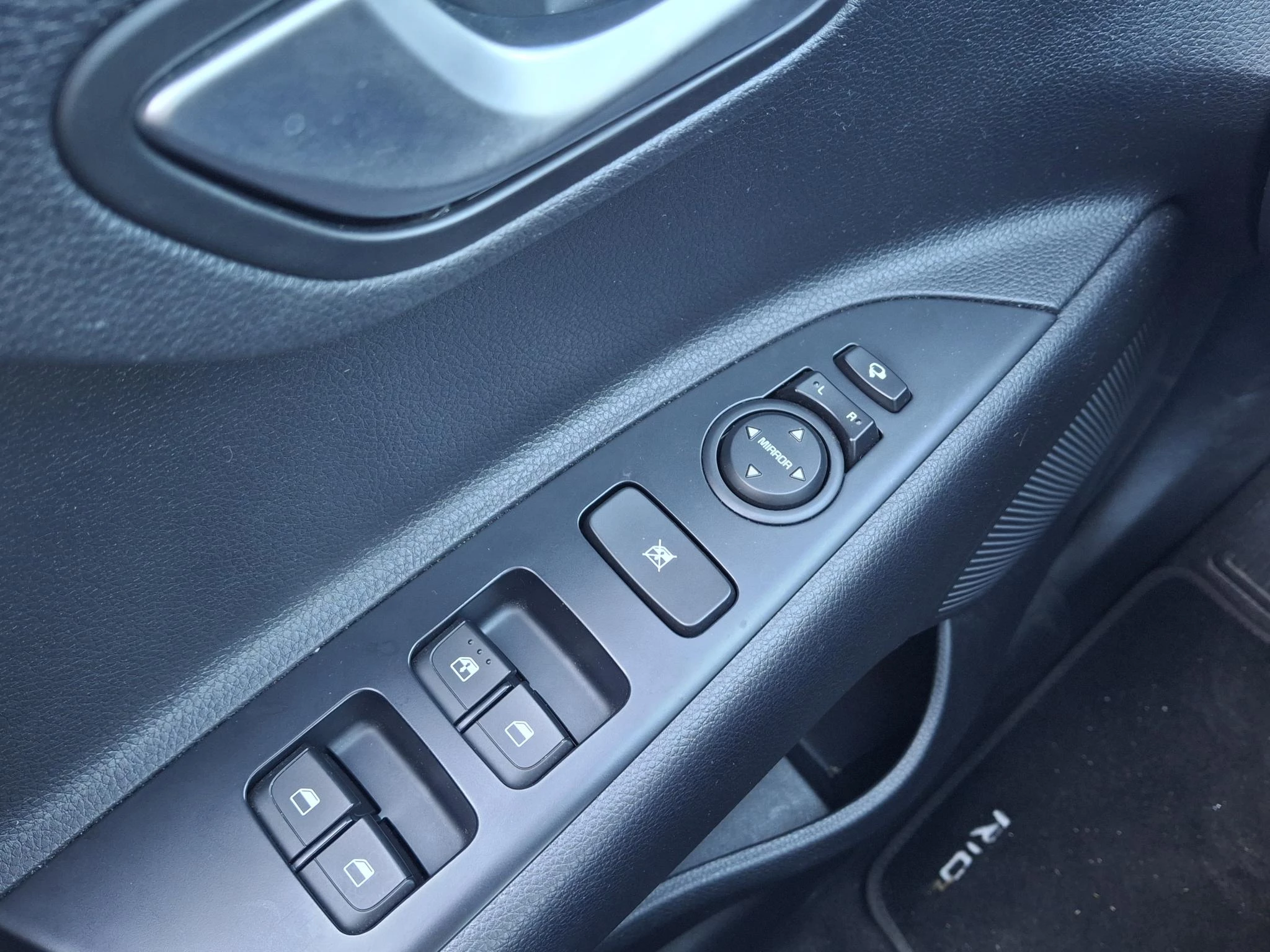 Kia-Rio-image-20