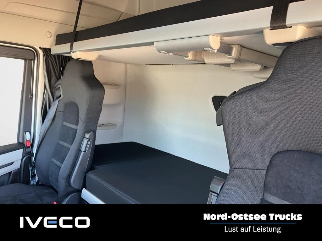 Iveco S-Way AS 440 S 58 T/FP Sattel AHK AUT Bel.Sitz