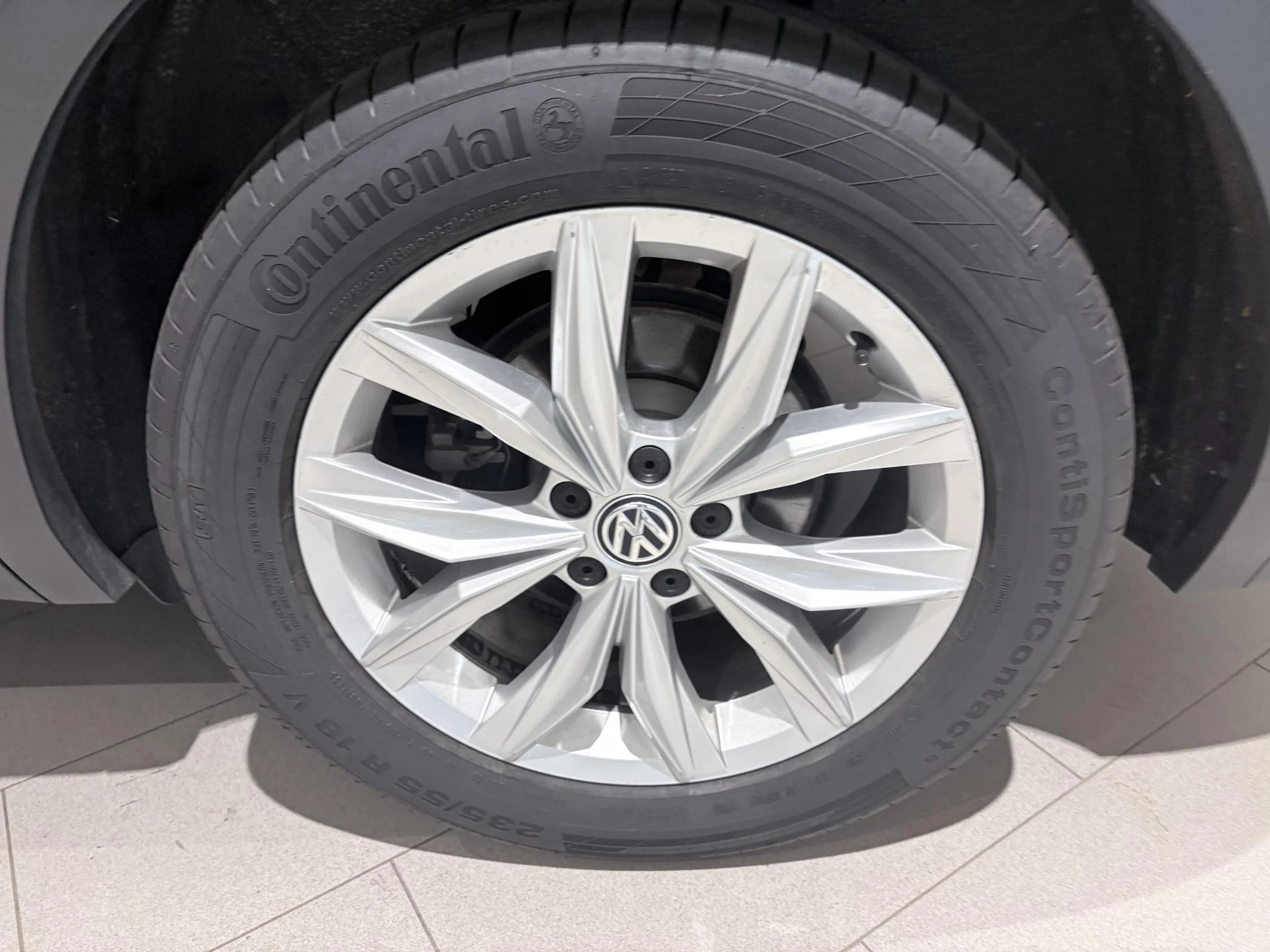 Volkswagen-Tiguan Allspace-image-3