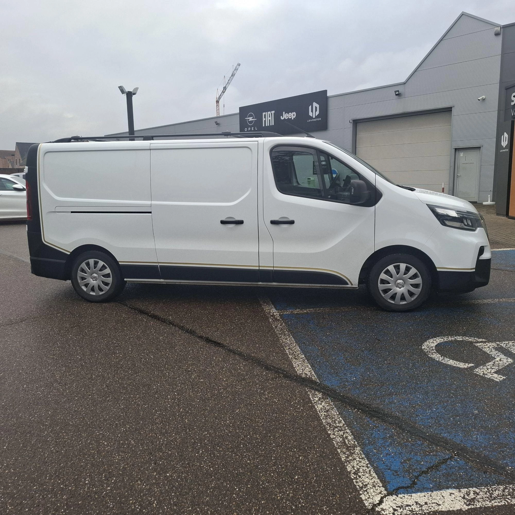 Nissan-Primastar-image-3