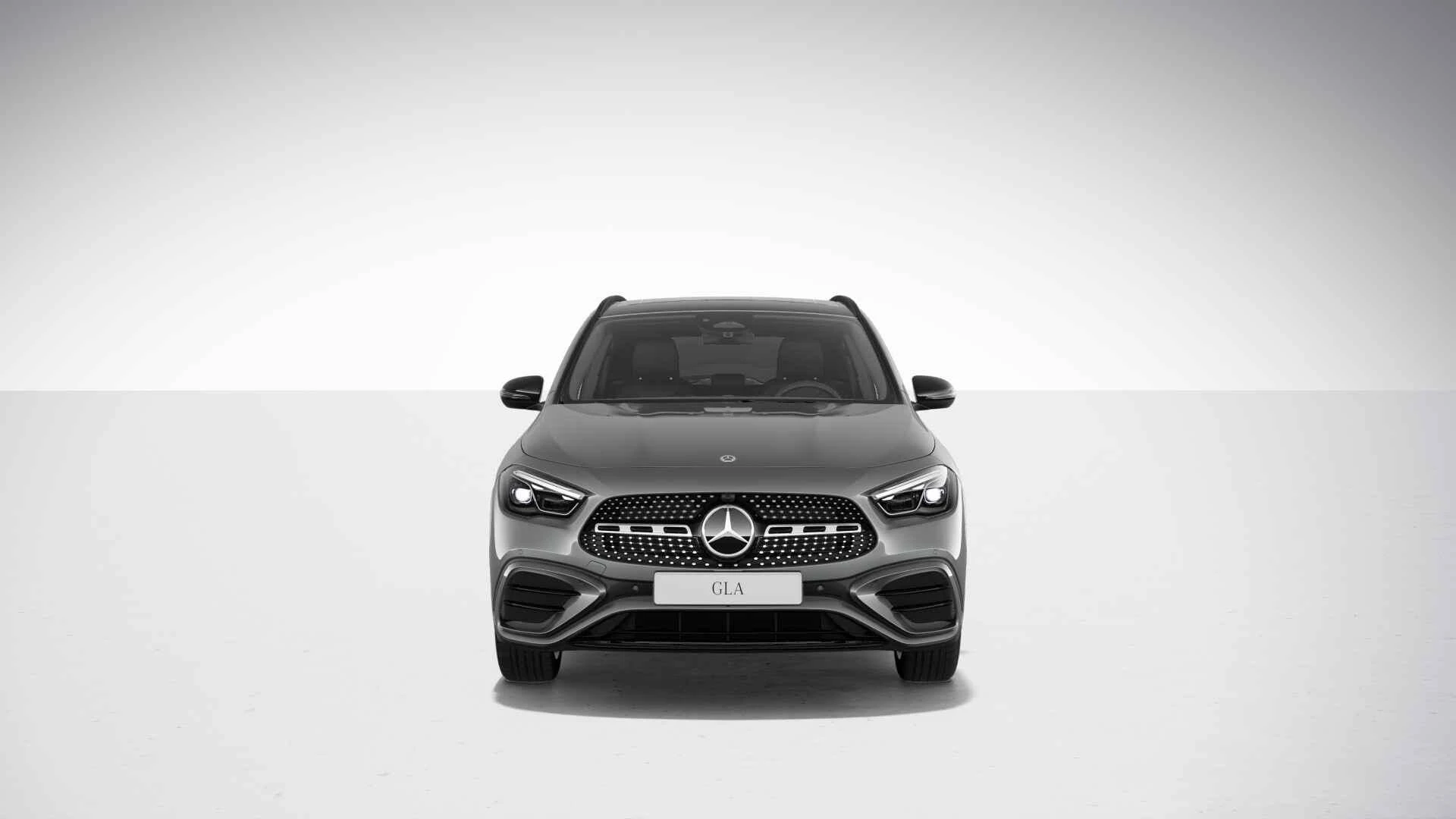 Mercedes-Benz-GLA-image-4