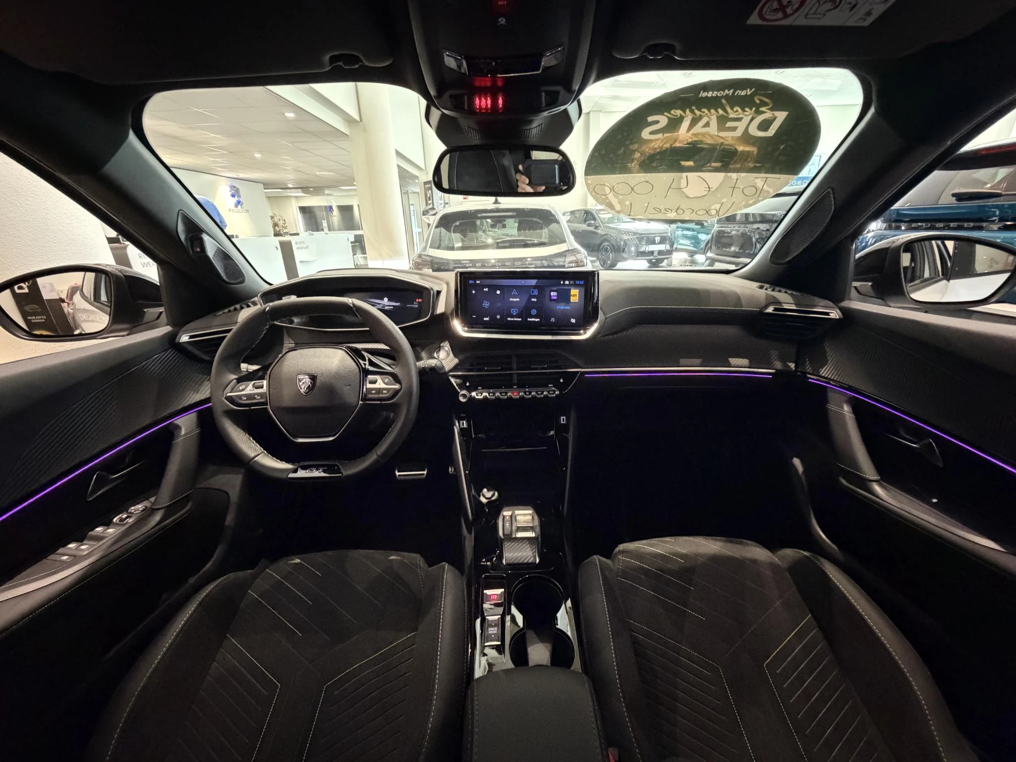 Peugeot-2008-image-19