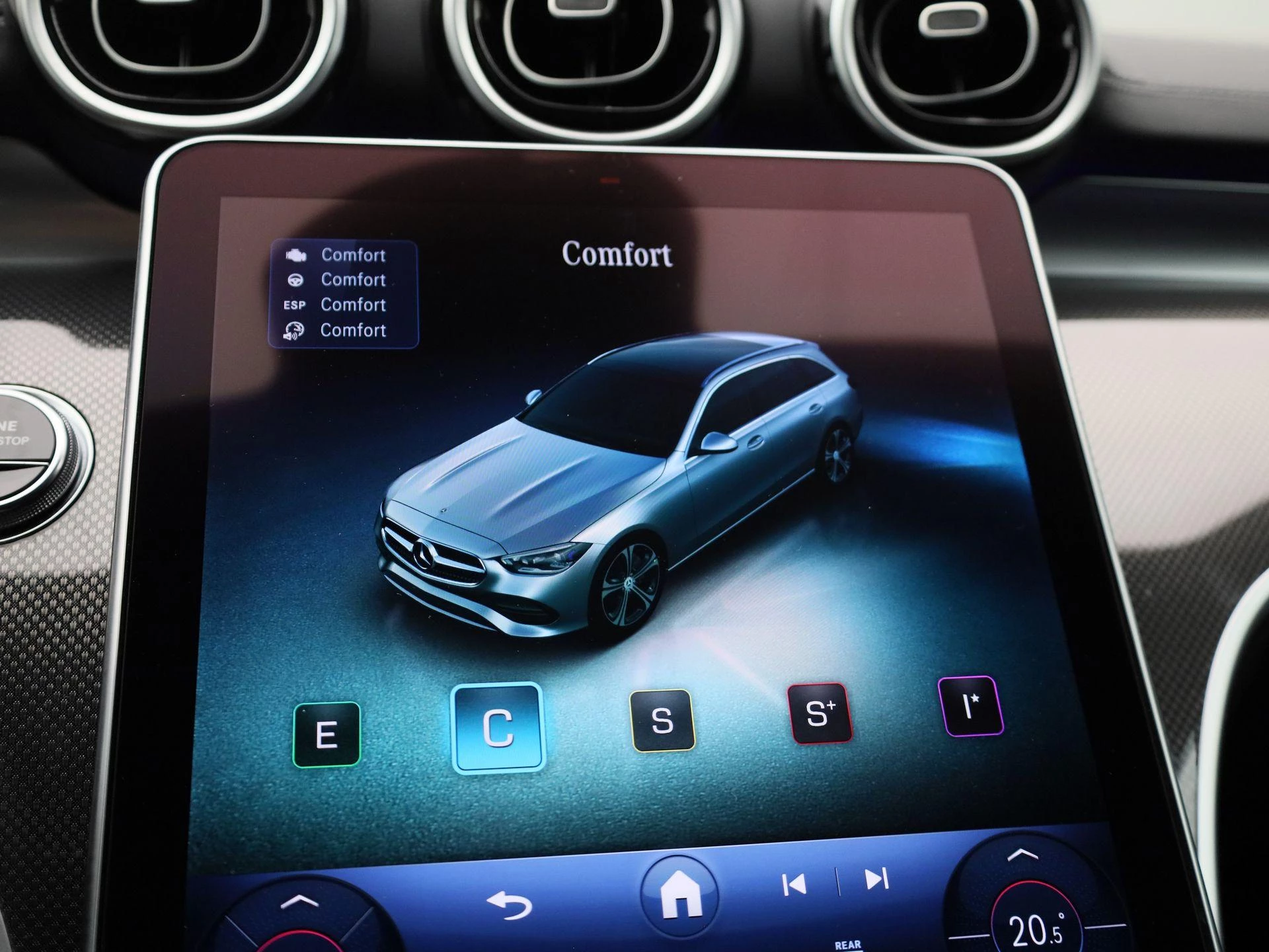 Mercedes-Benz-C-Klasse-image-24