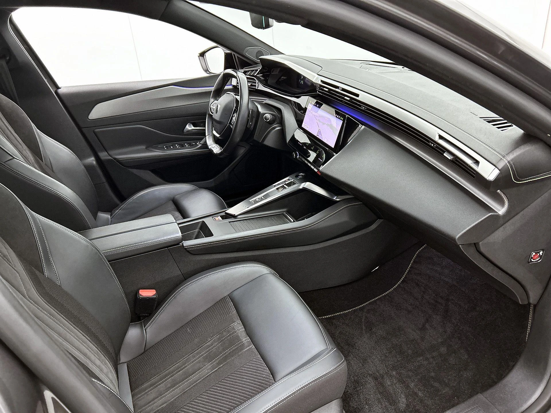 Peugeot-308-image-26