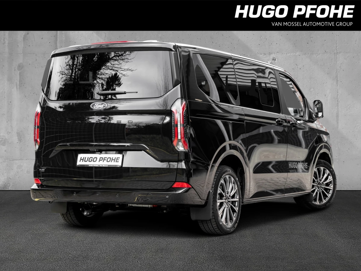 Ford-Tourneo Custom-image-1