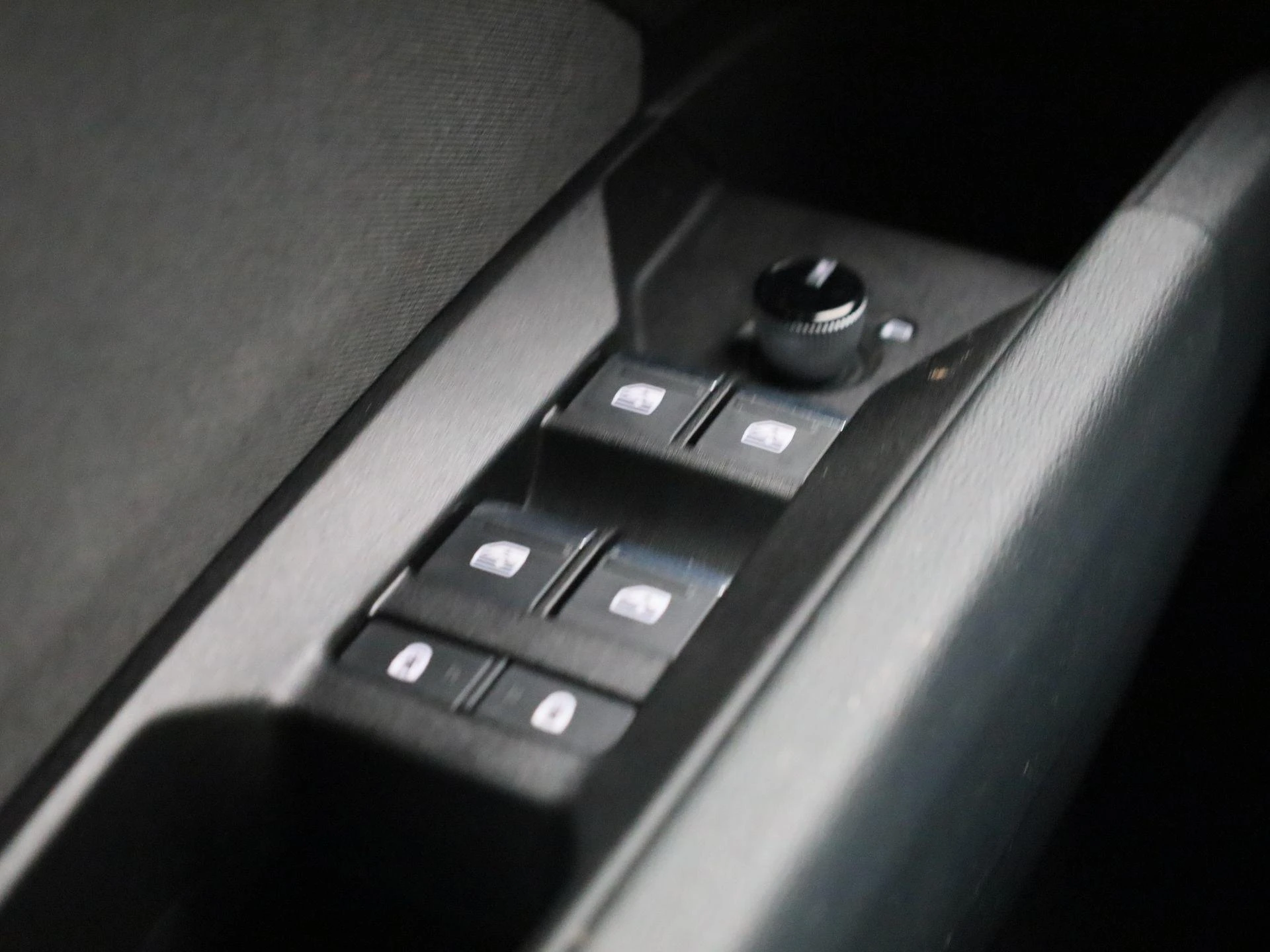 Audi-Q4 e-tron-image-29