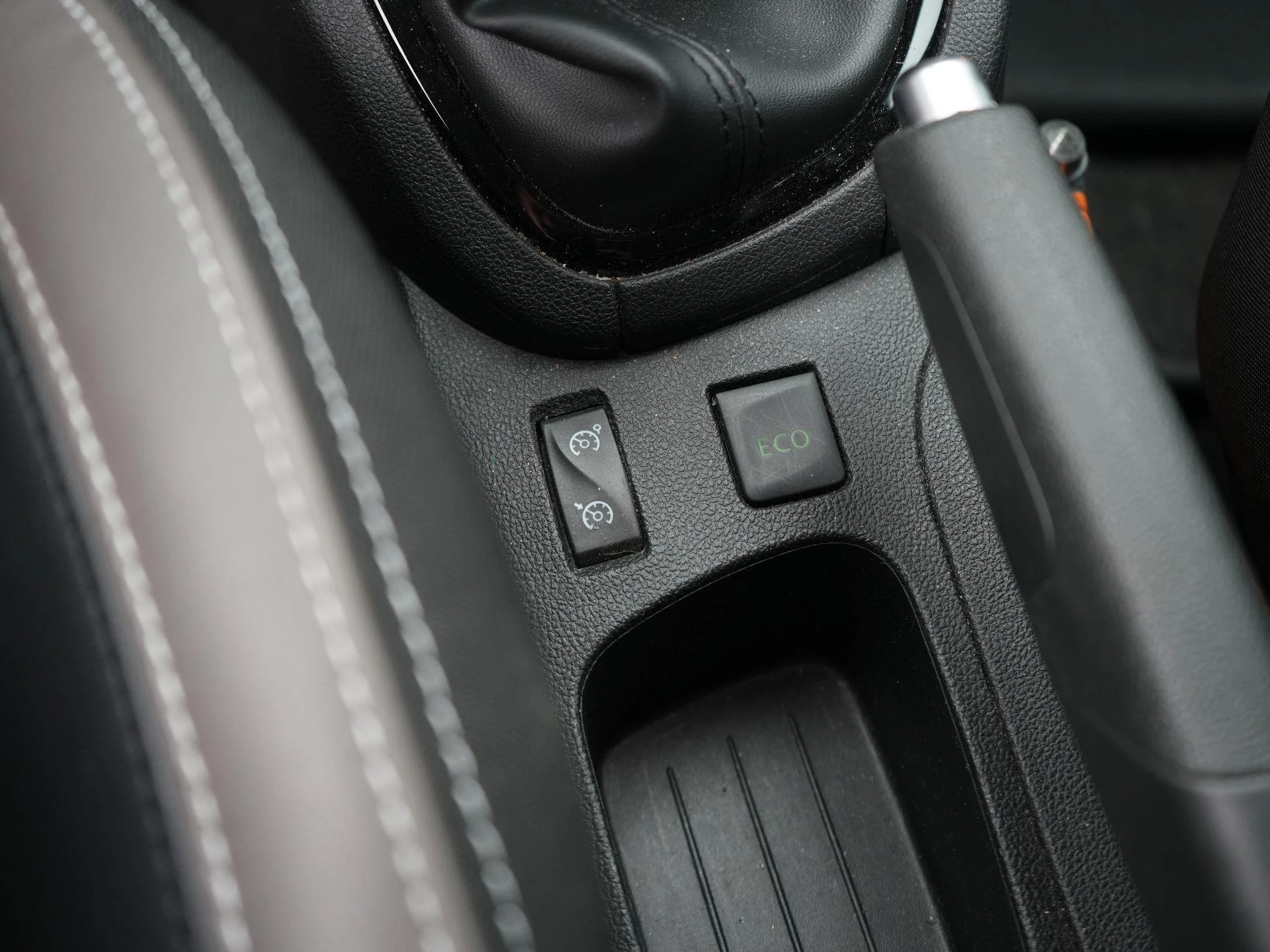 Renault-Clio-image-28