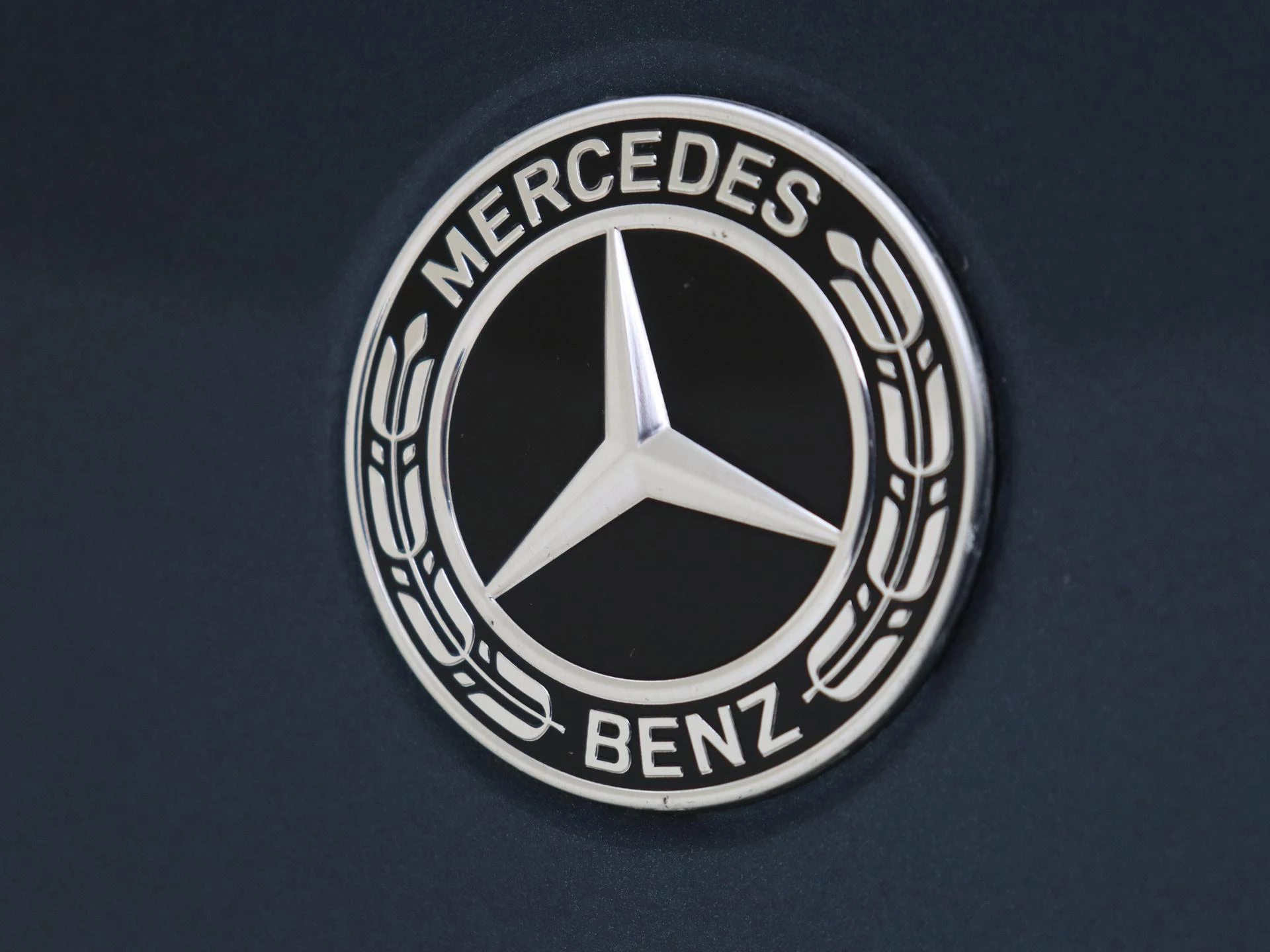 Mercedes-Benz CLA 250 e Premium Plus