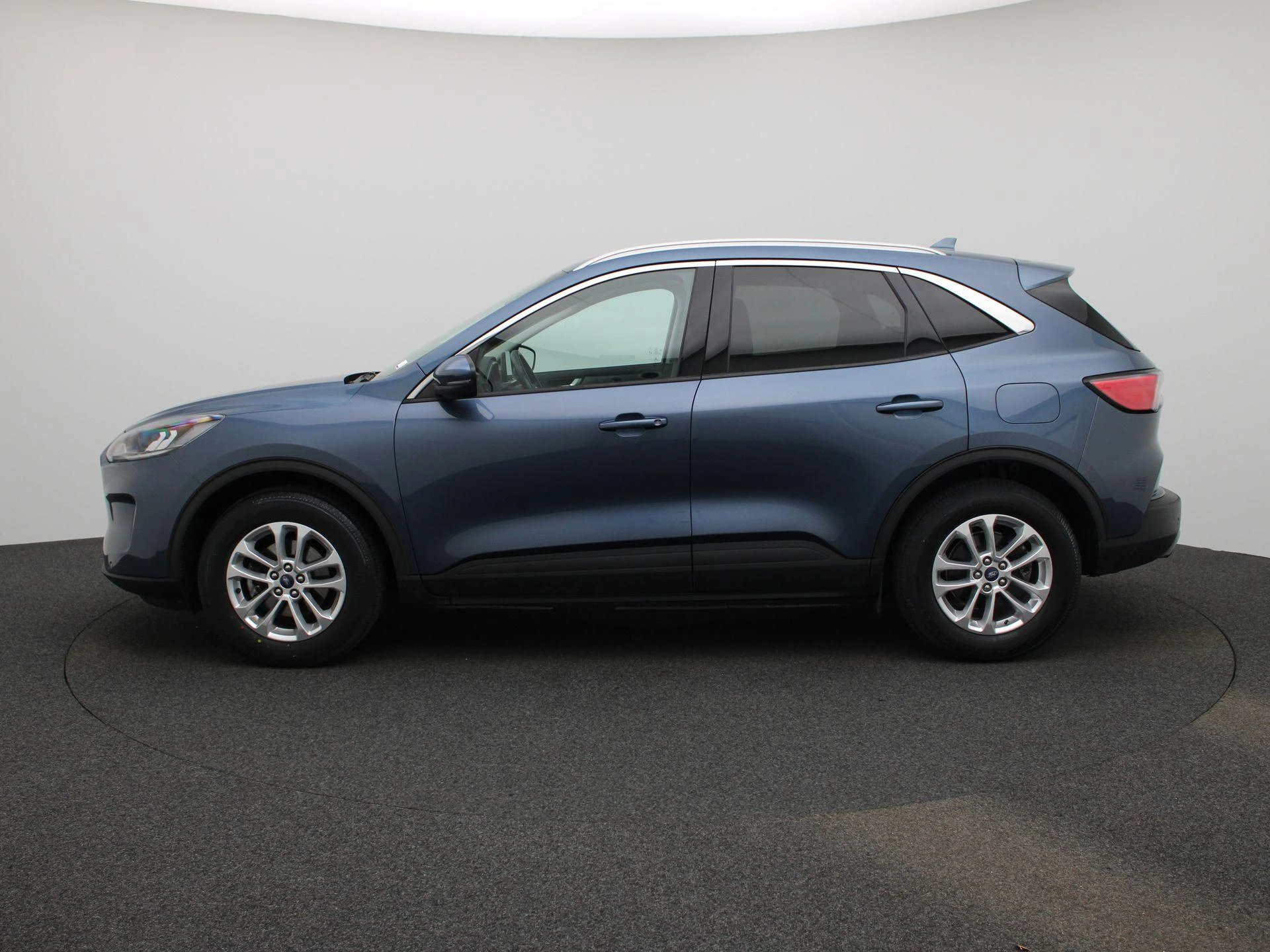 Ford-Kuga-image-3