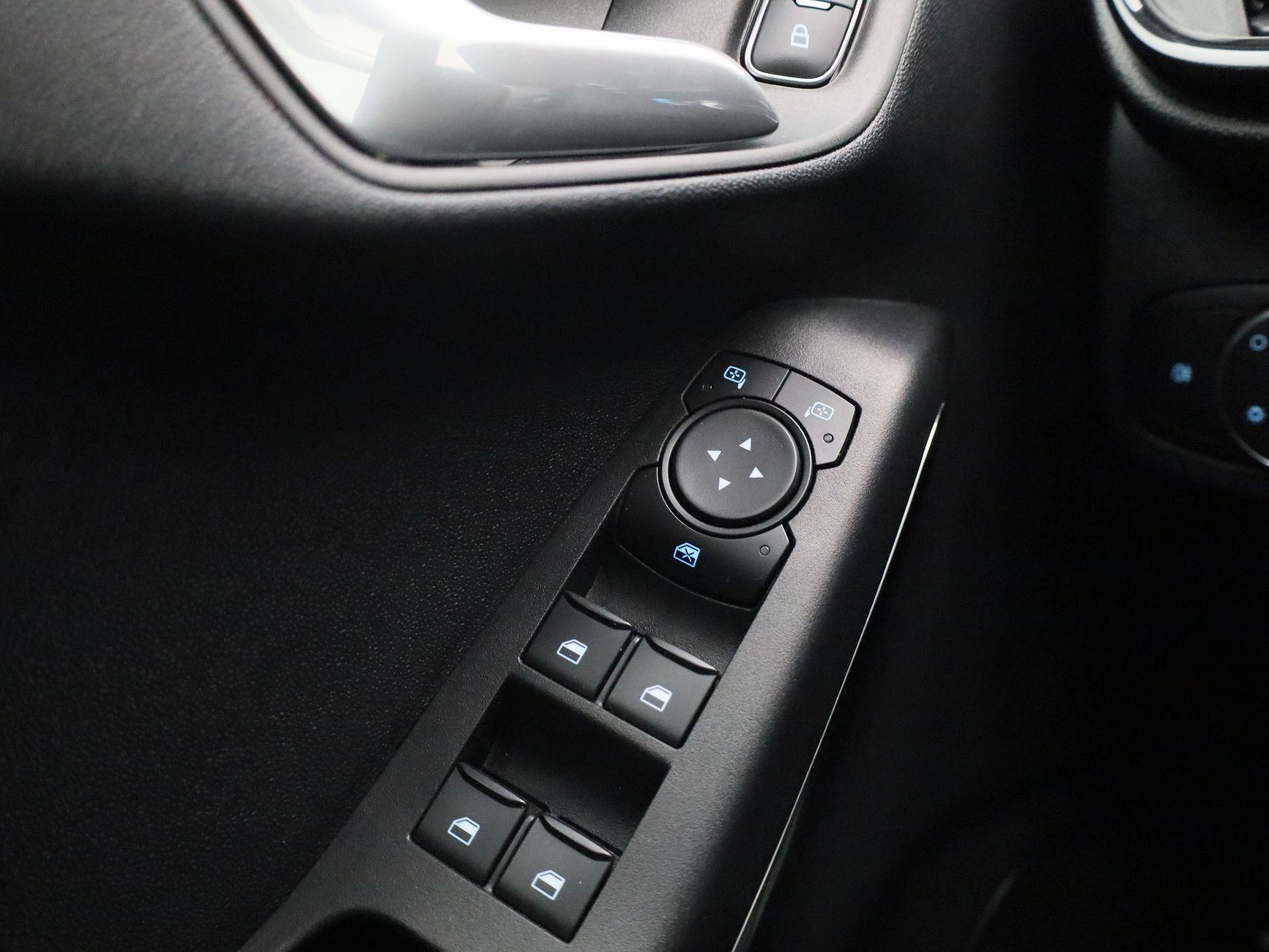 Ford-Fiesta-image-24