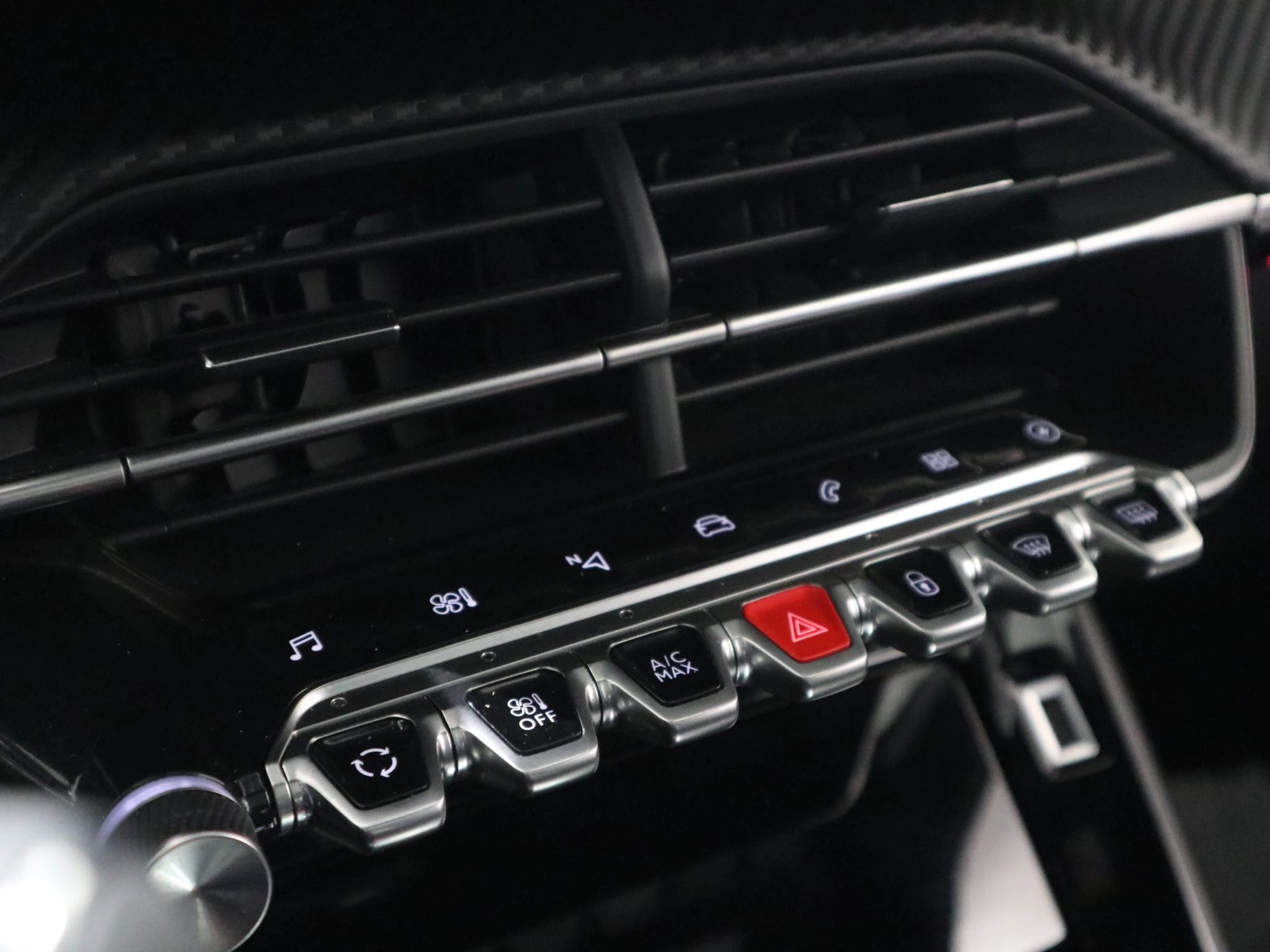 Peugeot e-208 EV GT 350 50 kWh