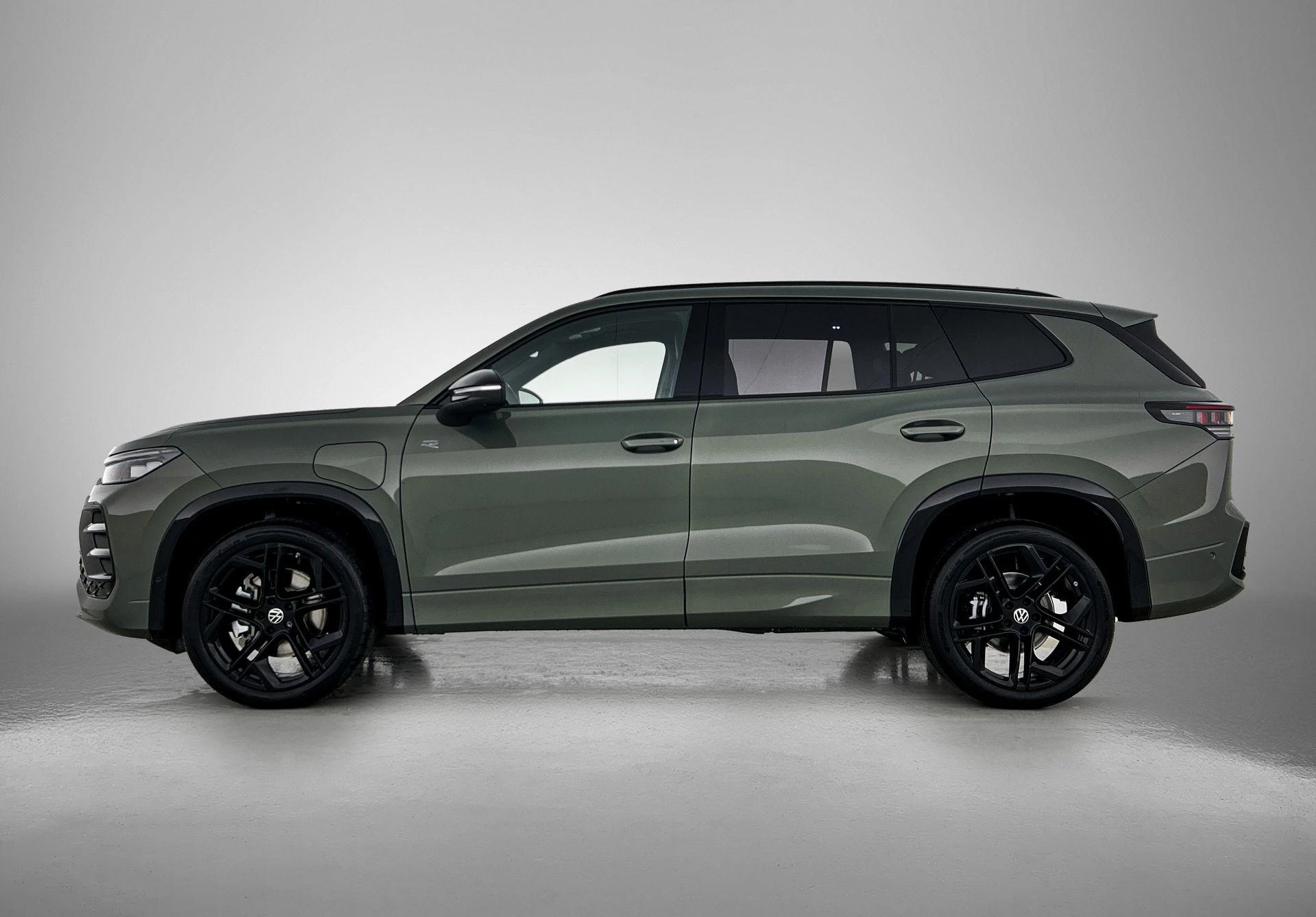 Volkswagen-Tayron-image-1