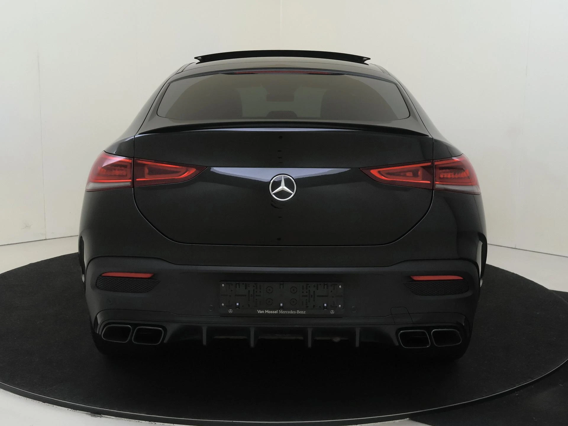 Mercedes-Benz-GLE-image-6