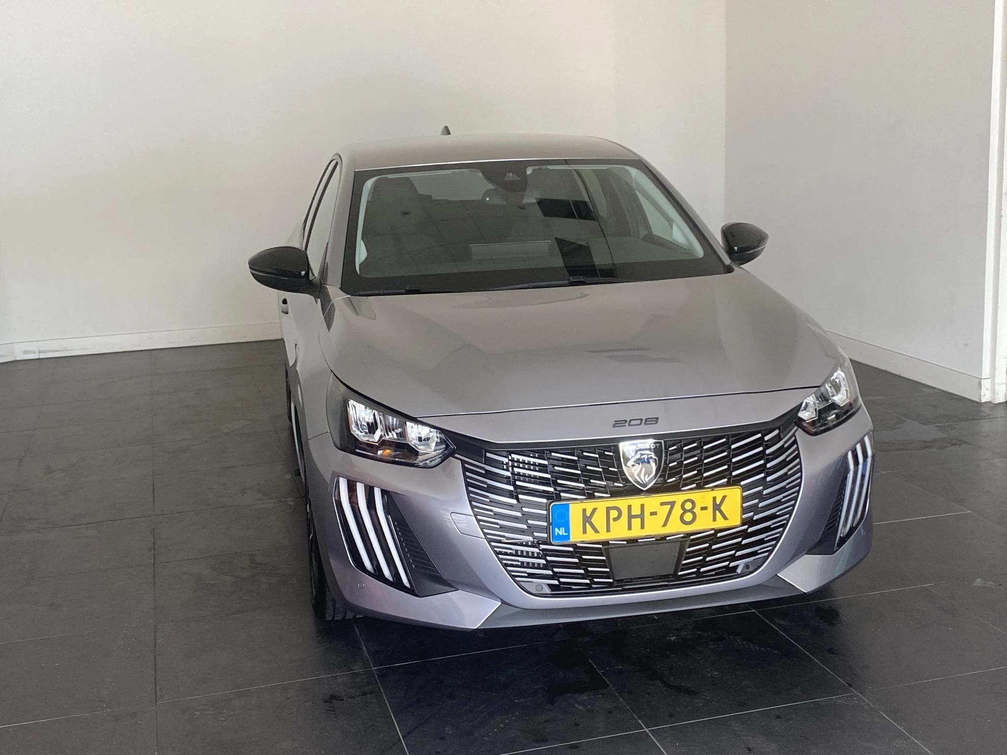 Peugeot-208-image-34