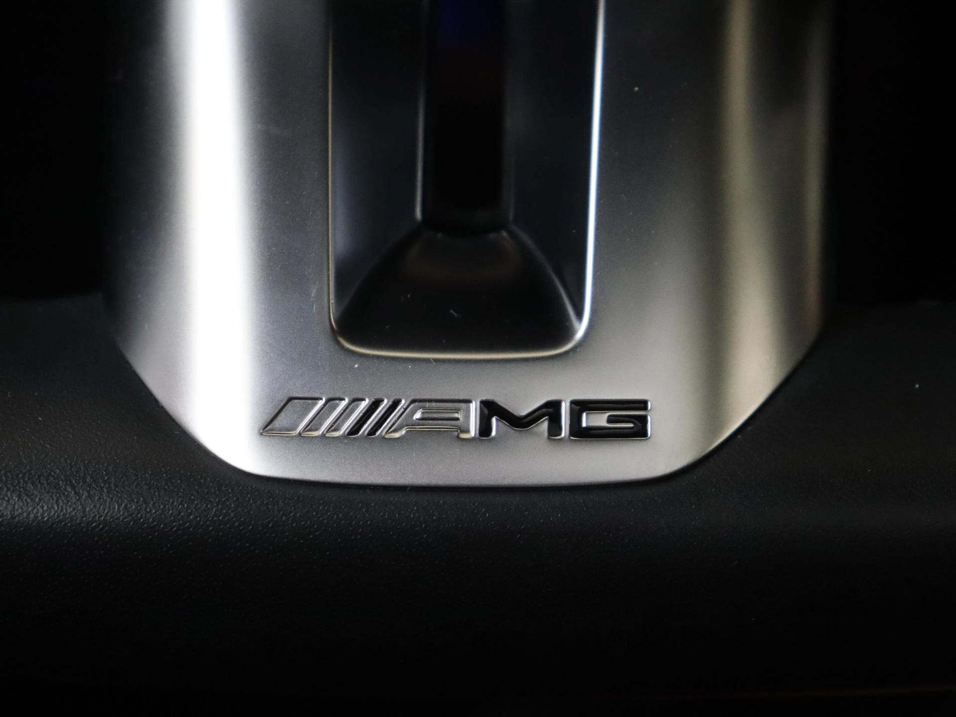Mercedes-Benz-E-Klasse-image-19