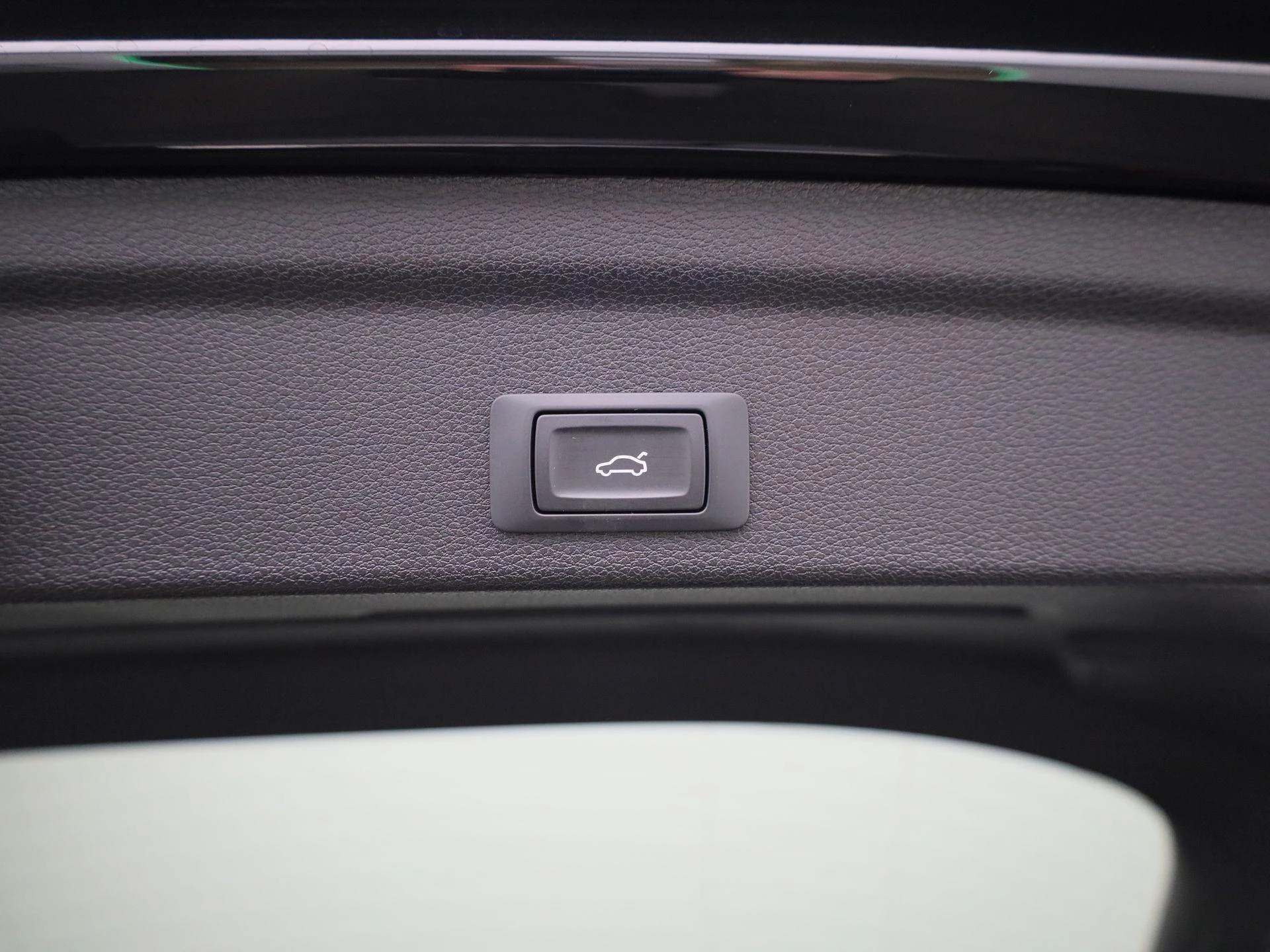 Audi-Q3-image-40