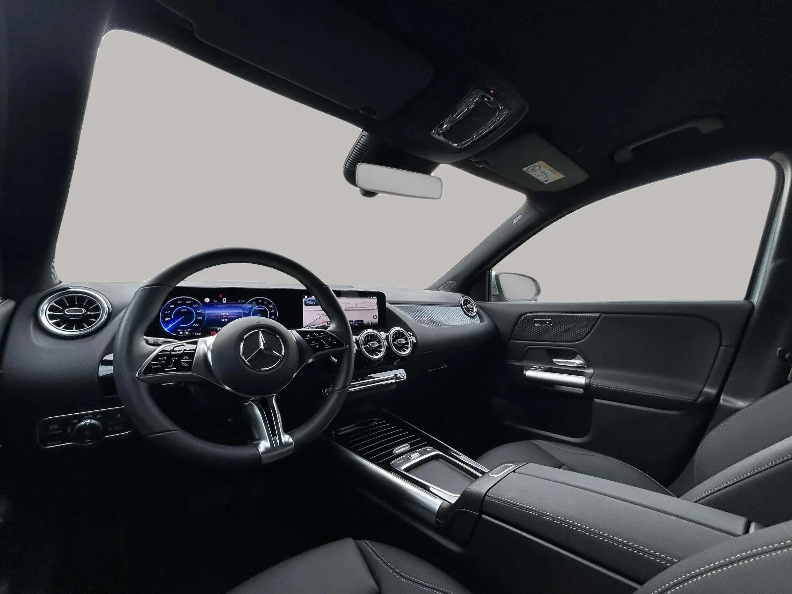 Mercedes-Benz-EQA-image-11