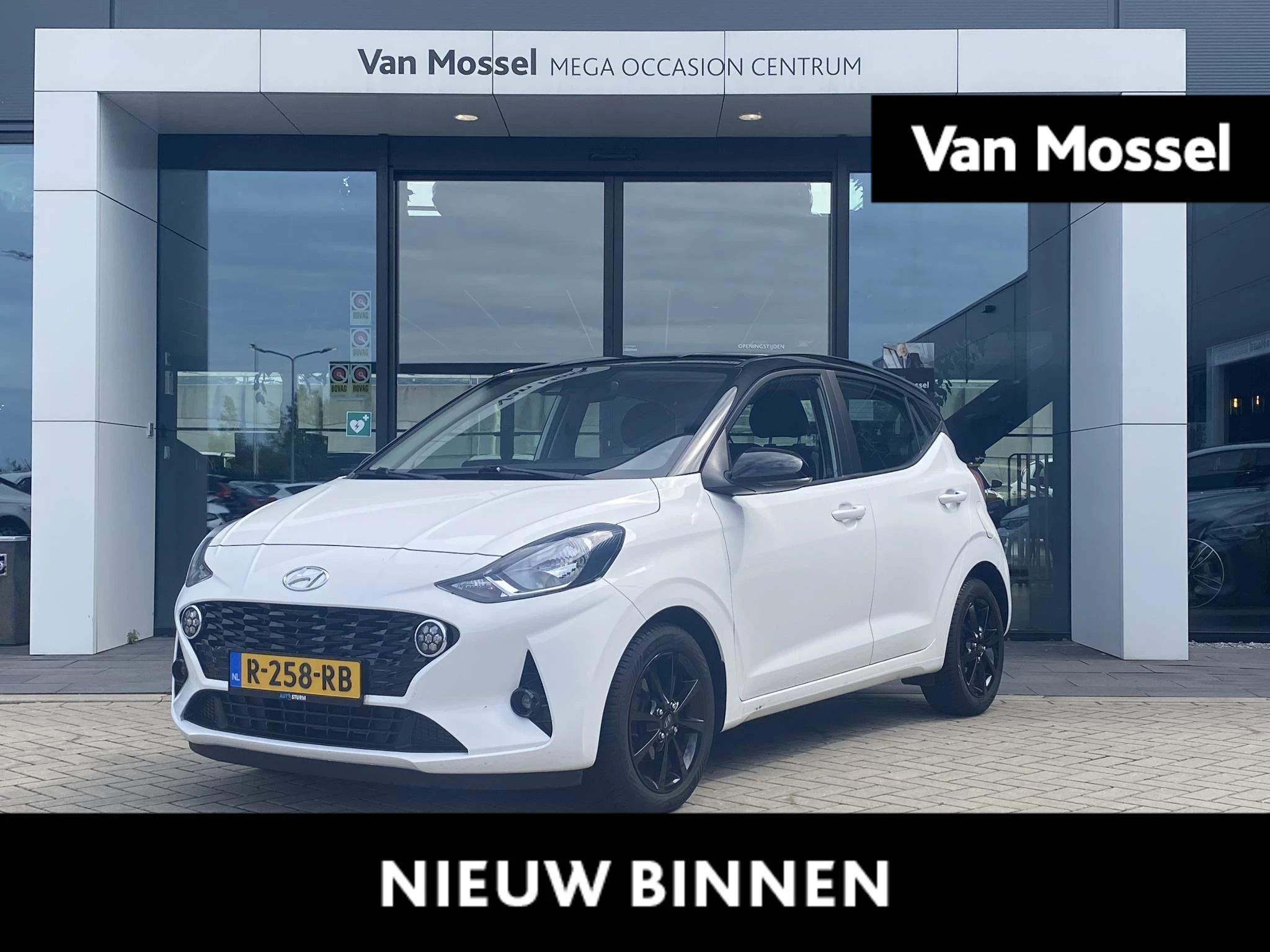 Hyundai-i10-image-0