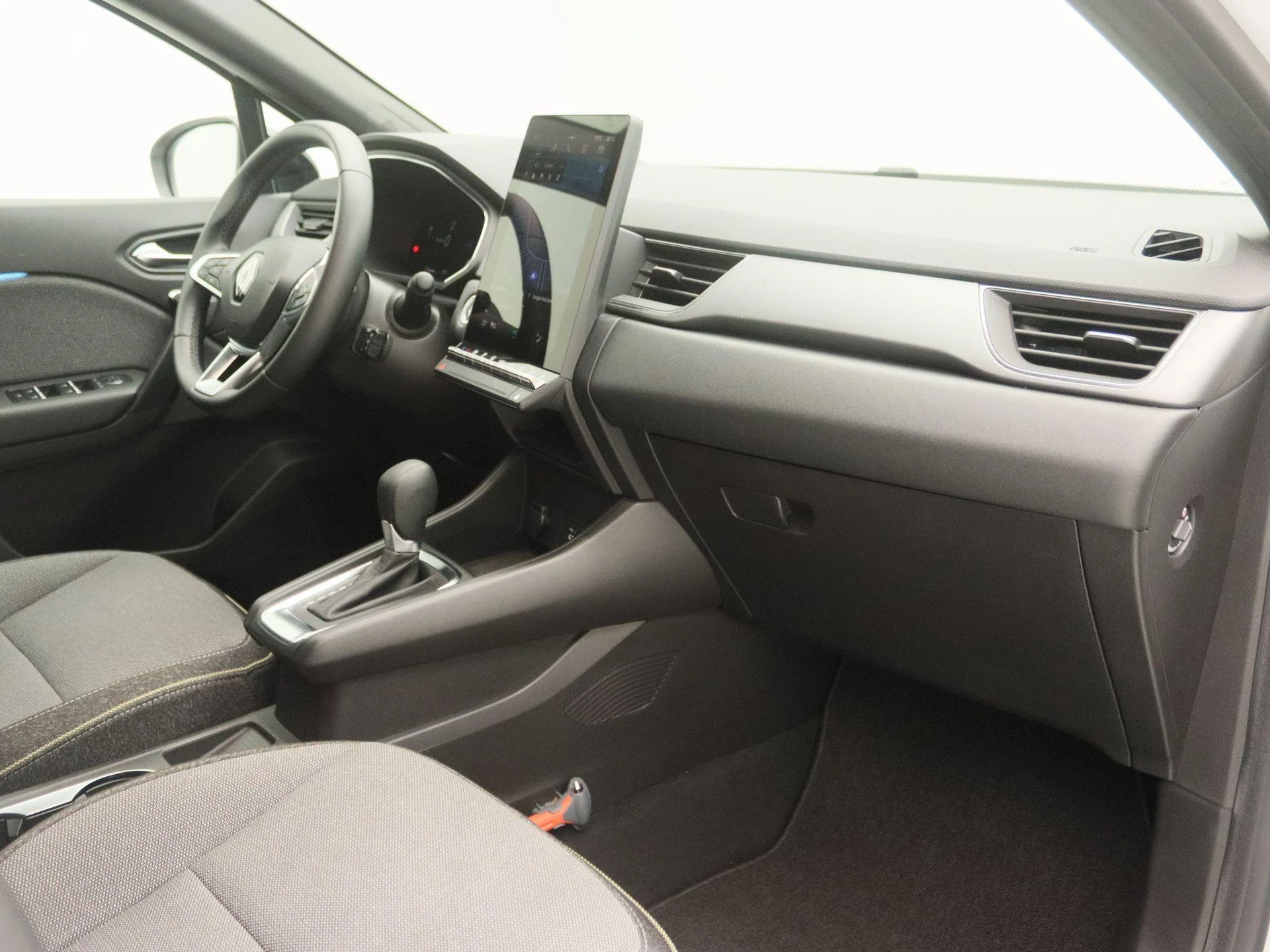 Renault-Captur-image-22