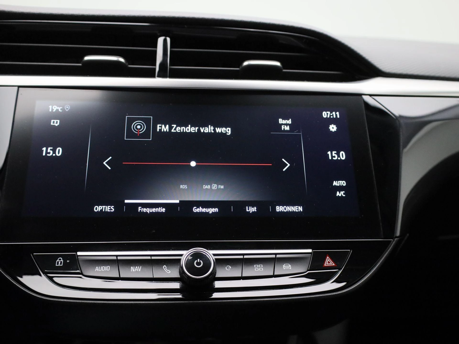 Opel-Corsa-e-image-18