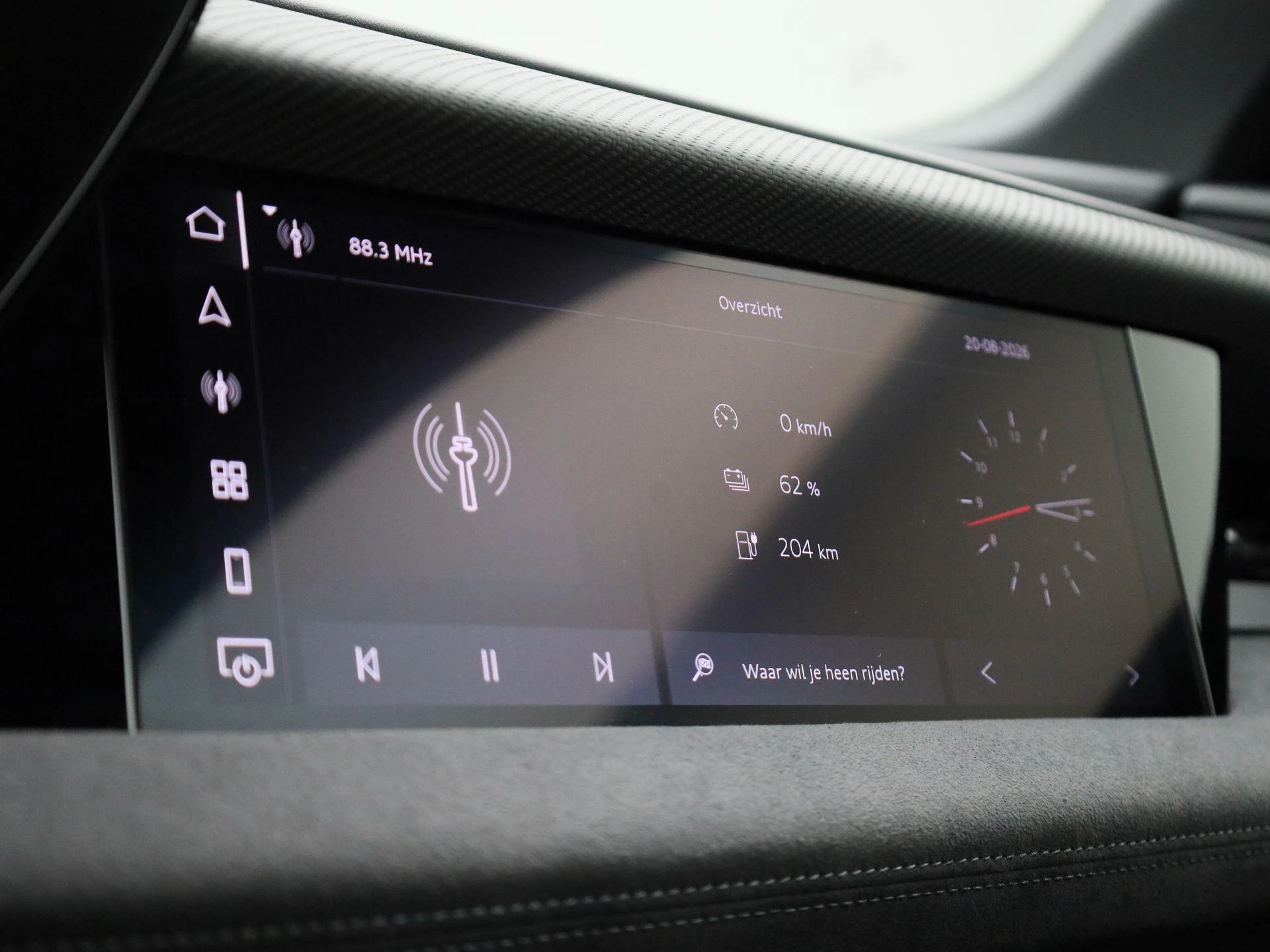 Audi-Q6 e-tron-image-23