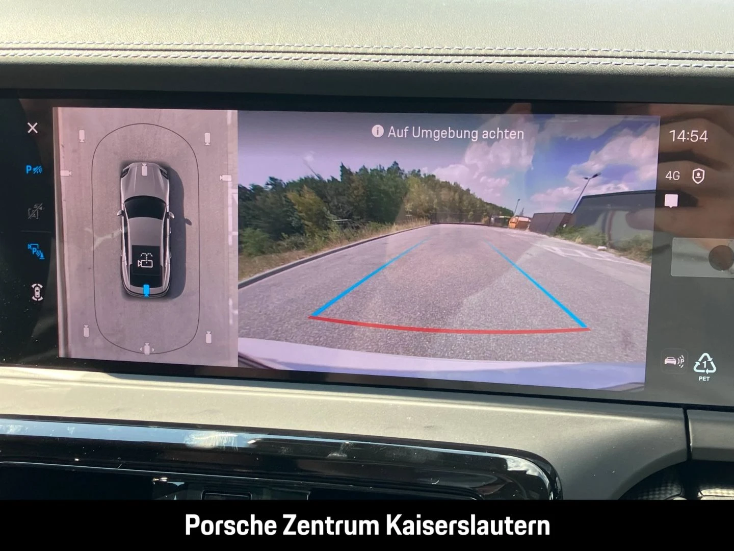Porsche-Panamera-image-39