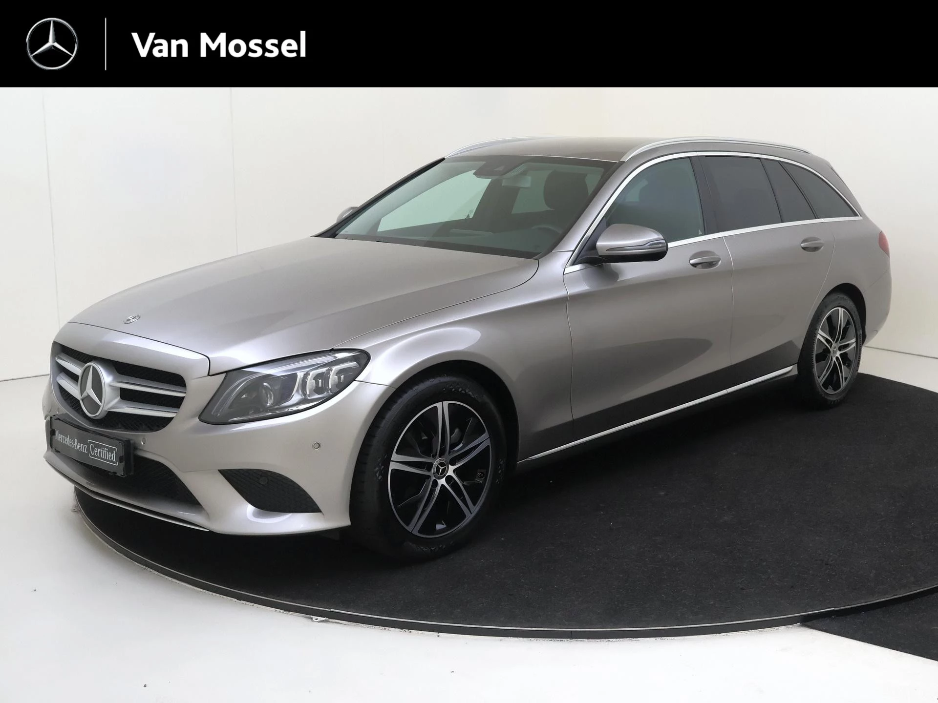Mercedes-Benz-C-Klasse-image-0
