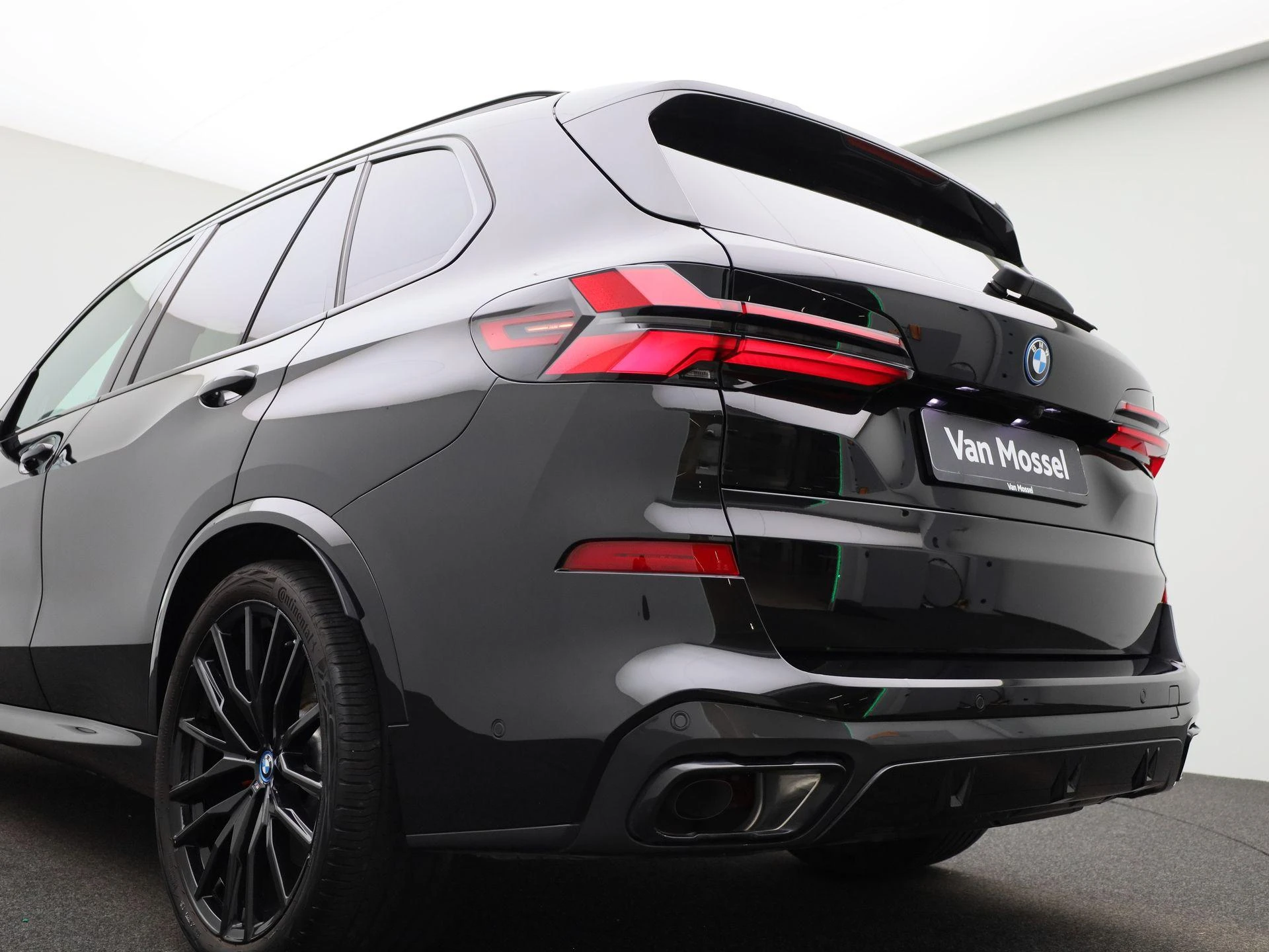BMW-X5-image-63