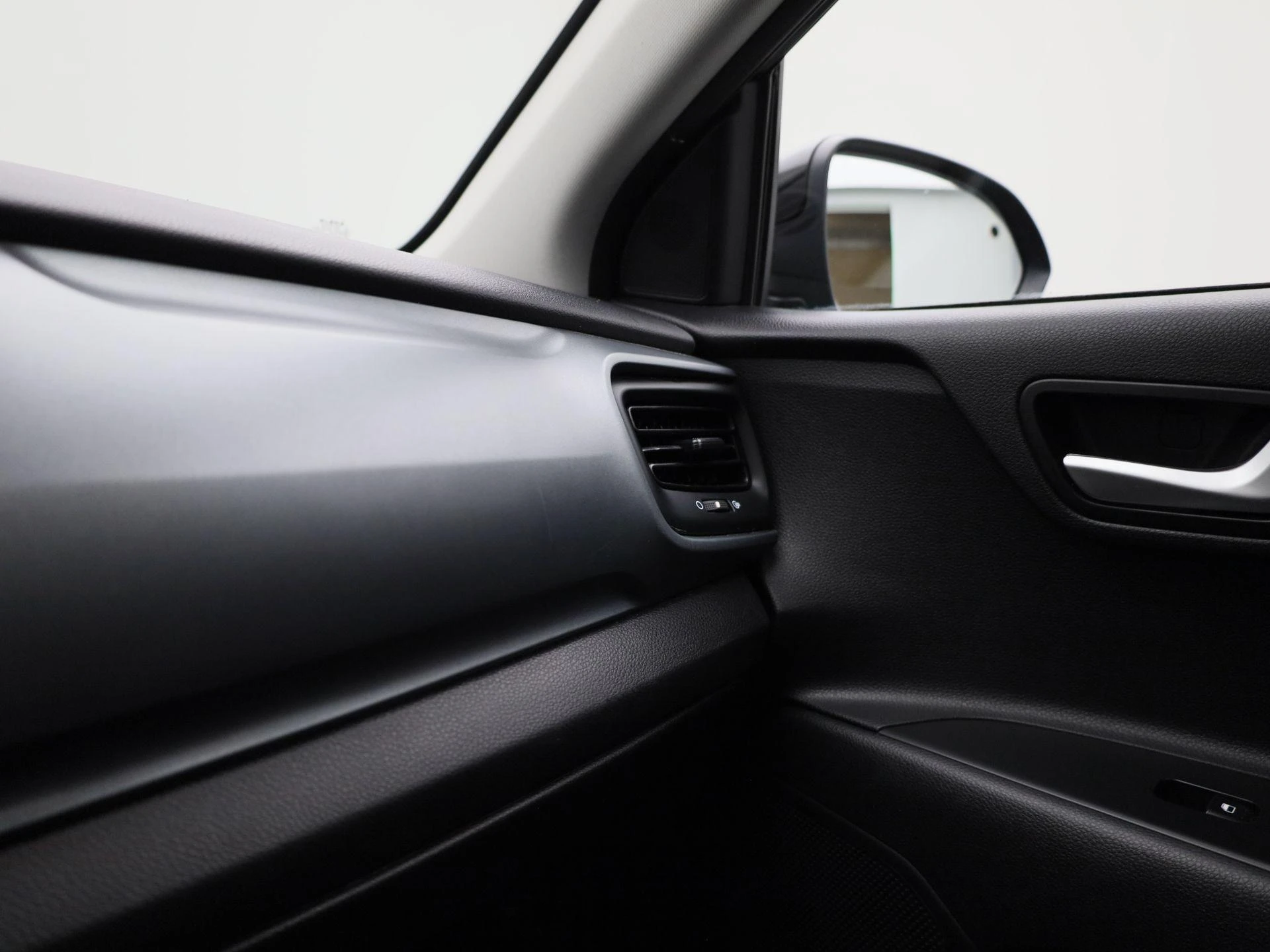 Kia-Stonic-image-20