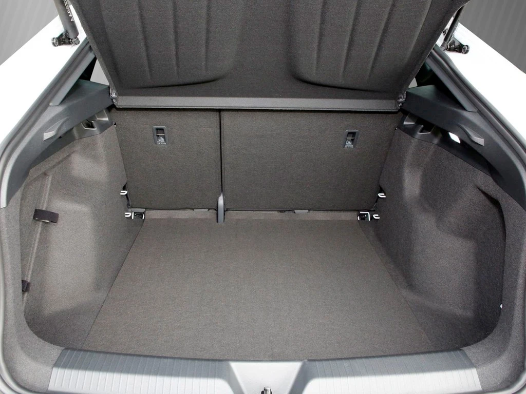 CUPRA-Tavascan-image-5