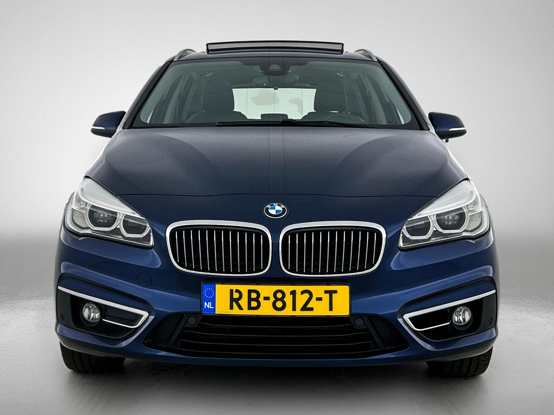 BMW-2 Serie-image-4