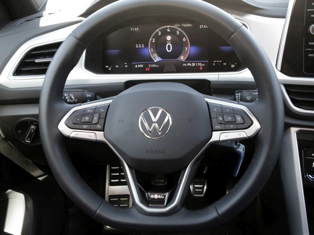 Volkswagen-T-Roc-image-14