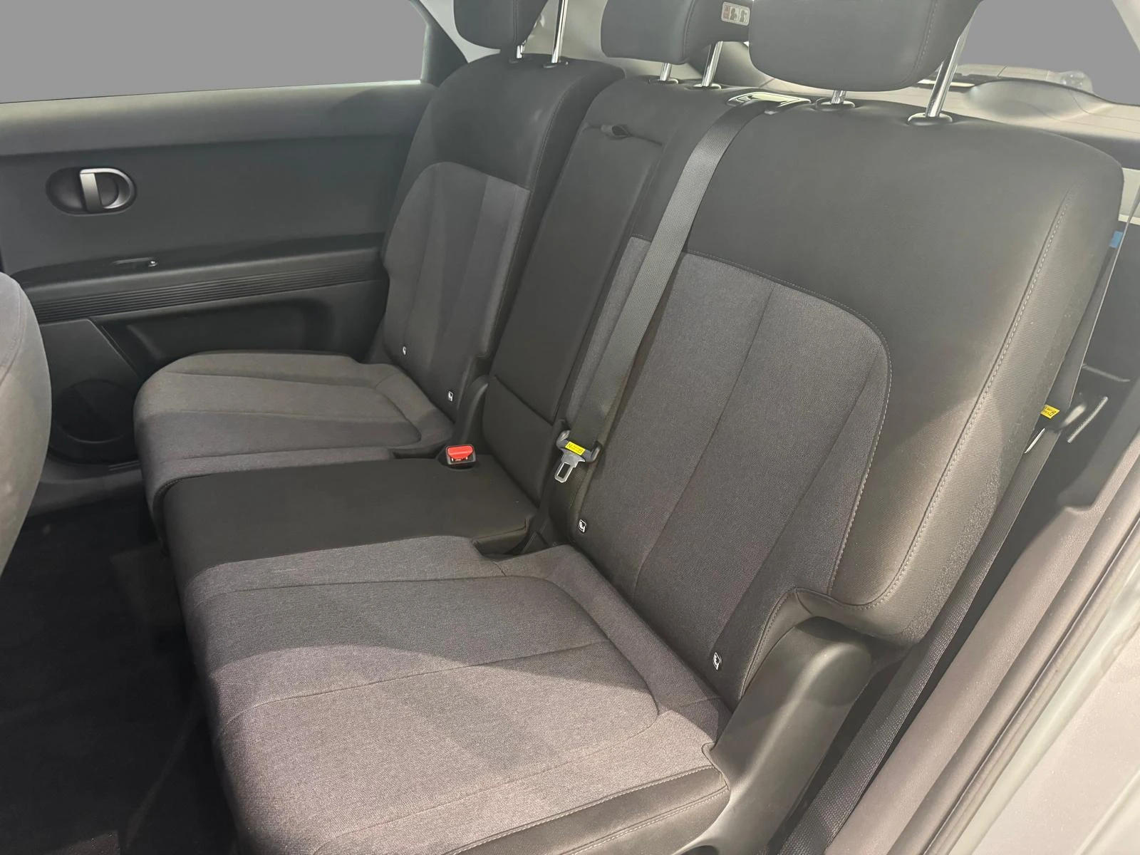 Hyundai-IONIQ 5-image-17