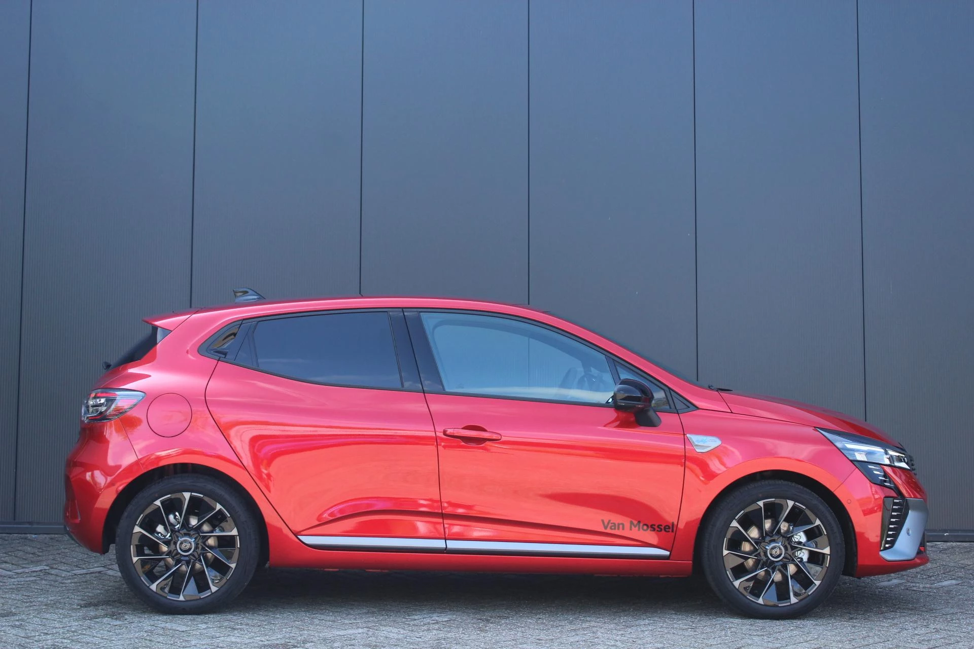 Renault-Clio-image-3