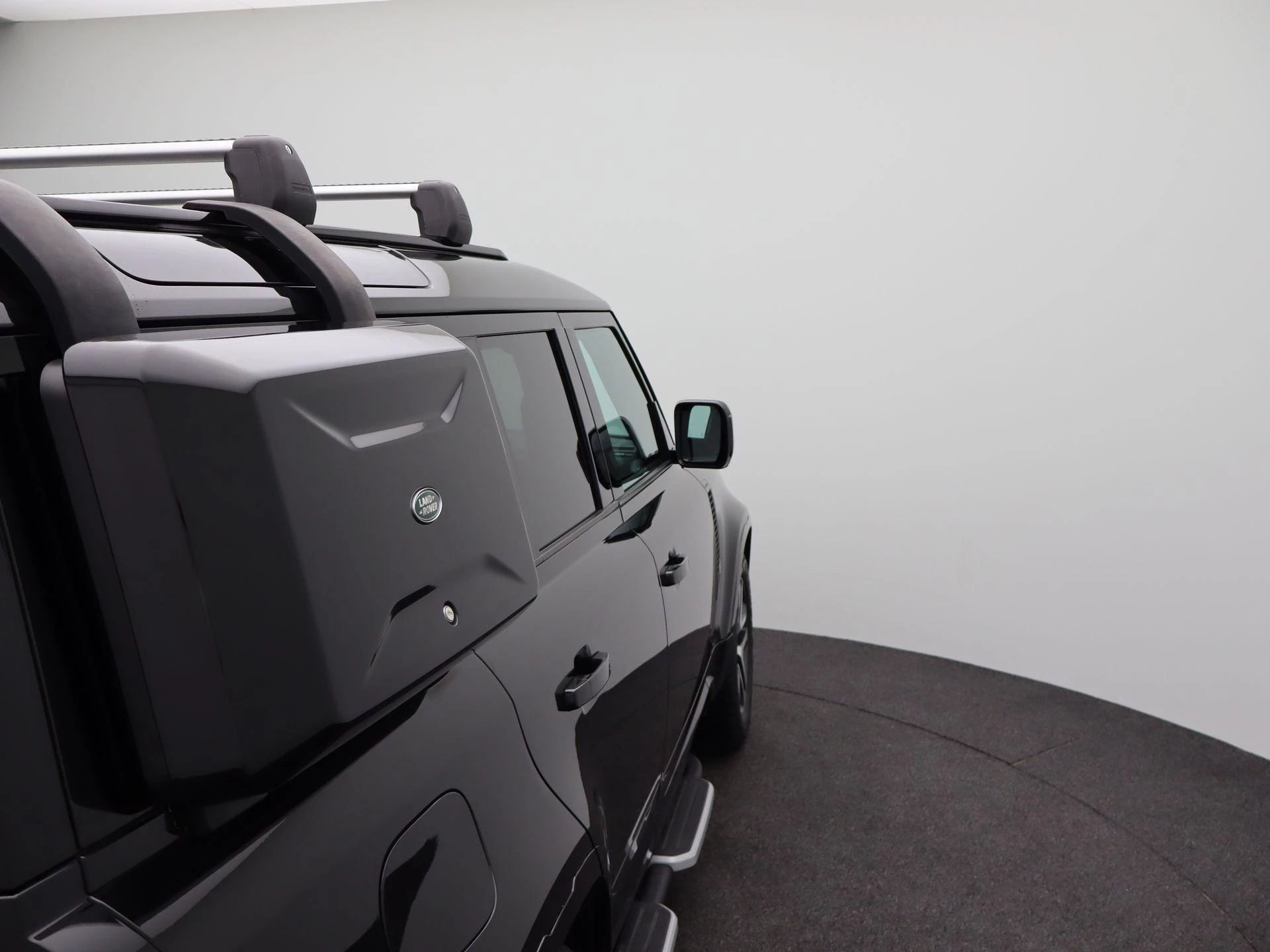 Land Rover-Defender-image-44