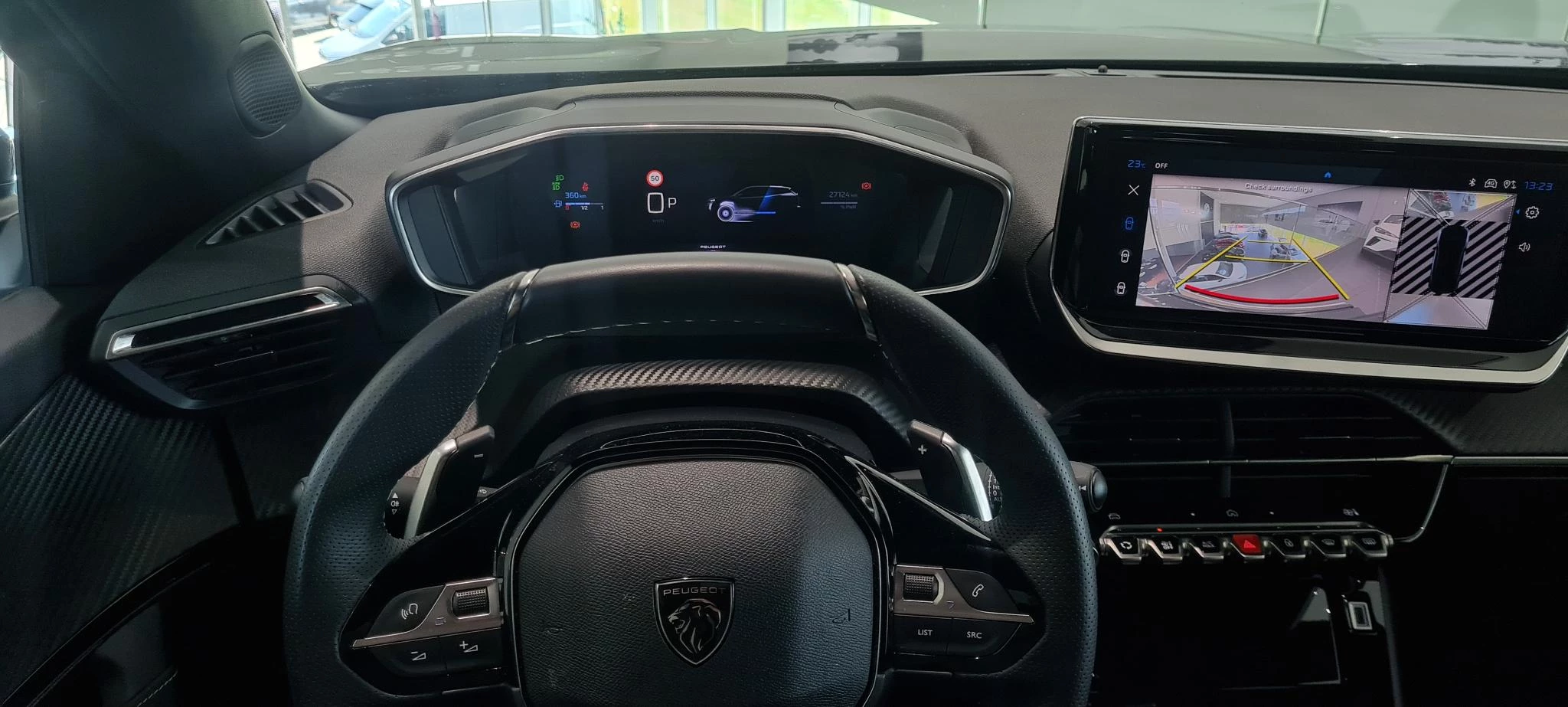 Peugeot 2008 1.2 Hybrid 145 GT