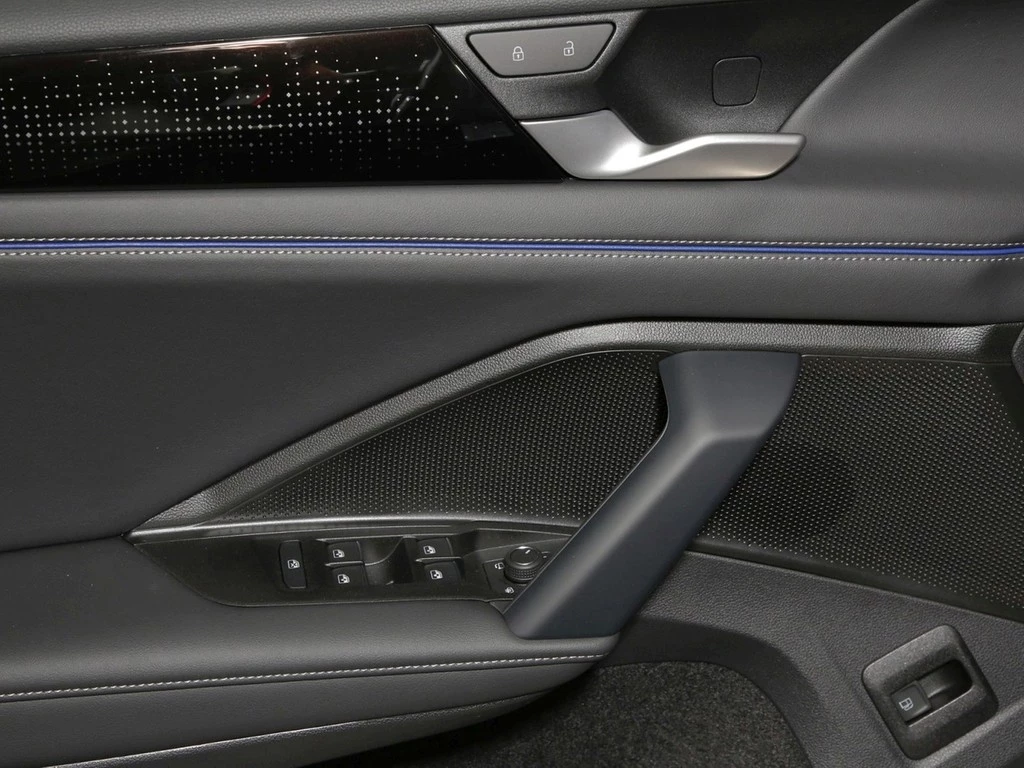 Volkswagen Tiguan R-Line 1.5 eHybrid OPF 6-Gang-DSG
